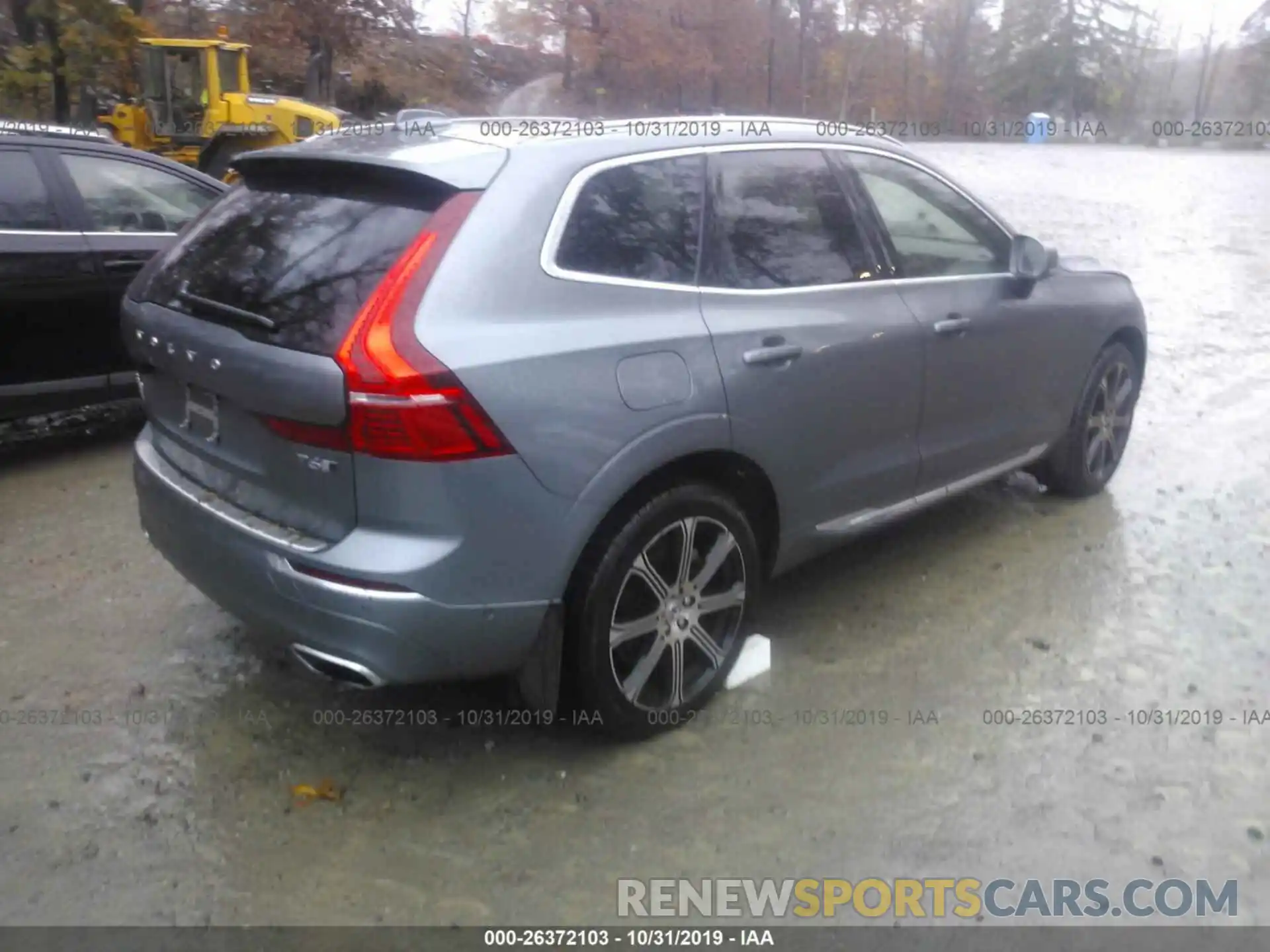 4 Фотография поврежденного автомобиля LYVA22RLXKB229153 VOLVO XC60 2019