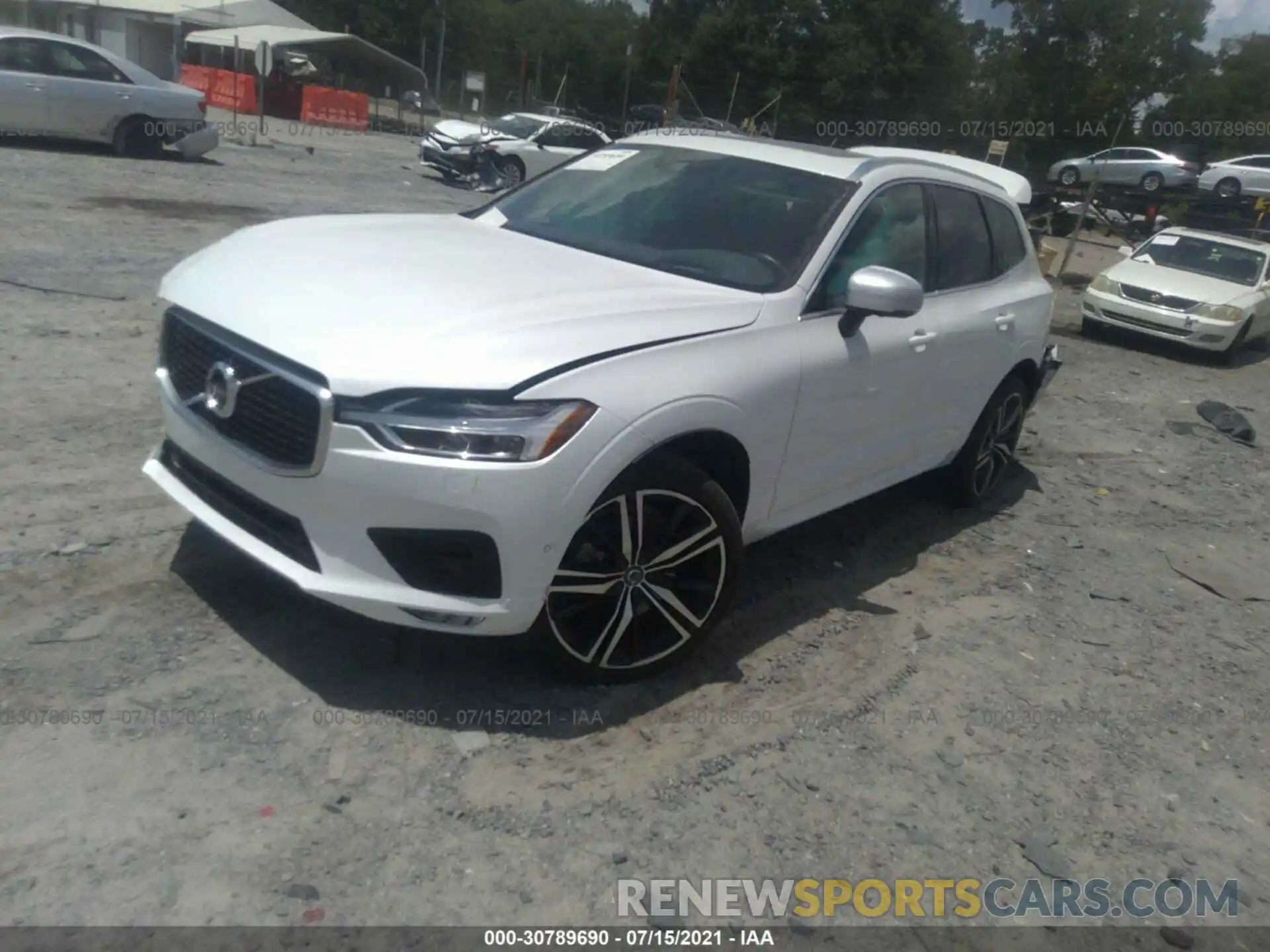 2 Photograph of a damaged car LYVA22RM0KB224195 VOLVO XC60 2019