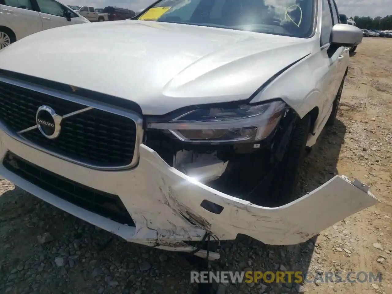 9 Photograph of a damaged car LYVA22RM2KB278498 VOLVO XC60 2019