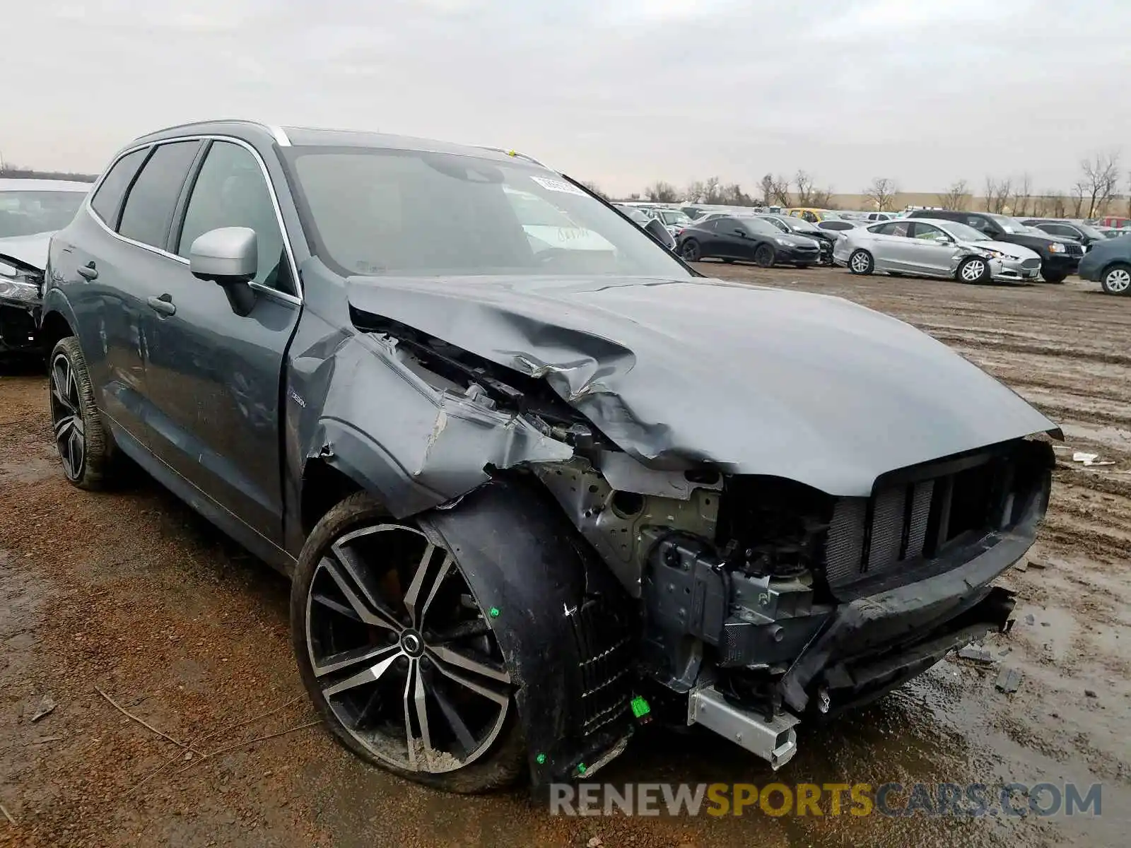 1 Photograph of a damaged car LYVA22RM3KB229603 VOLVO XC60 2019