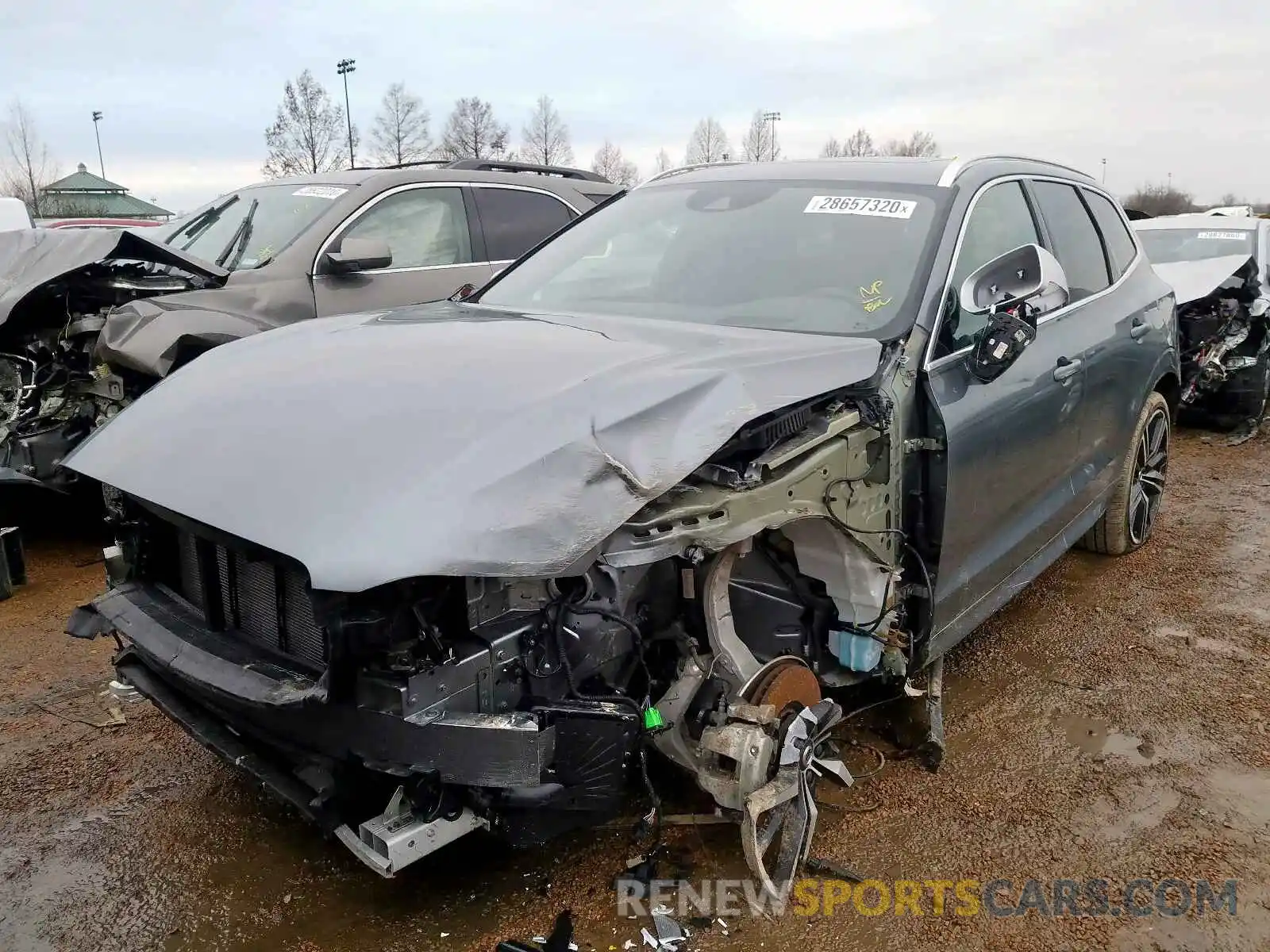 2 Photograph of a damaged car LYVA22RM3KB229603 VOLVO XC60 2019