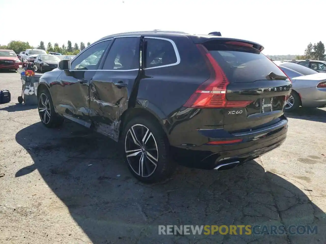 3 Photograph of a damaged car LYVA22RM8KB229659 VOLVO XC60 2019