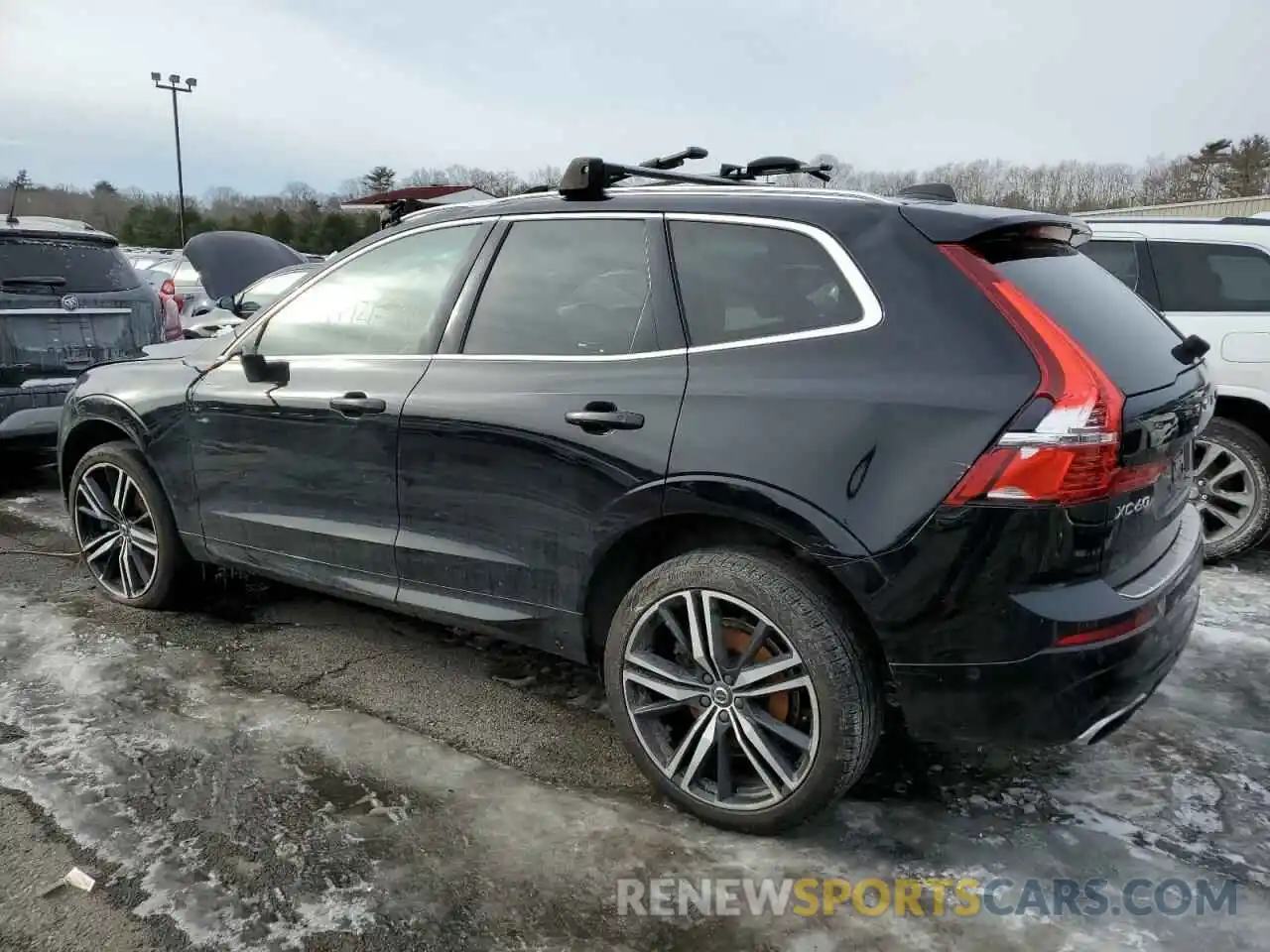 2 Фотография поврежденного автомобиля LYVA22RM9KB232957 VOLVO XC60 2019