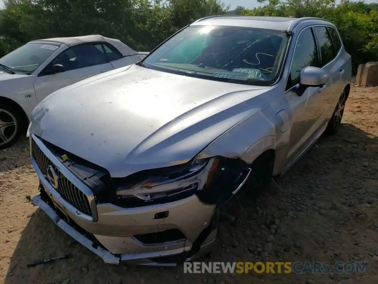 2 Photograph of a damaged car LYVBR0DL1KB186981 VOLVO XC60 2019