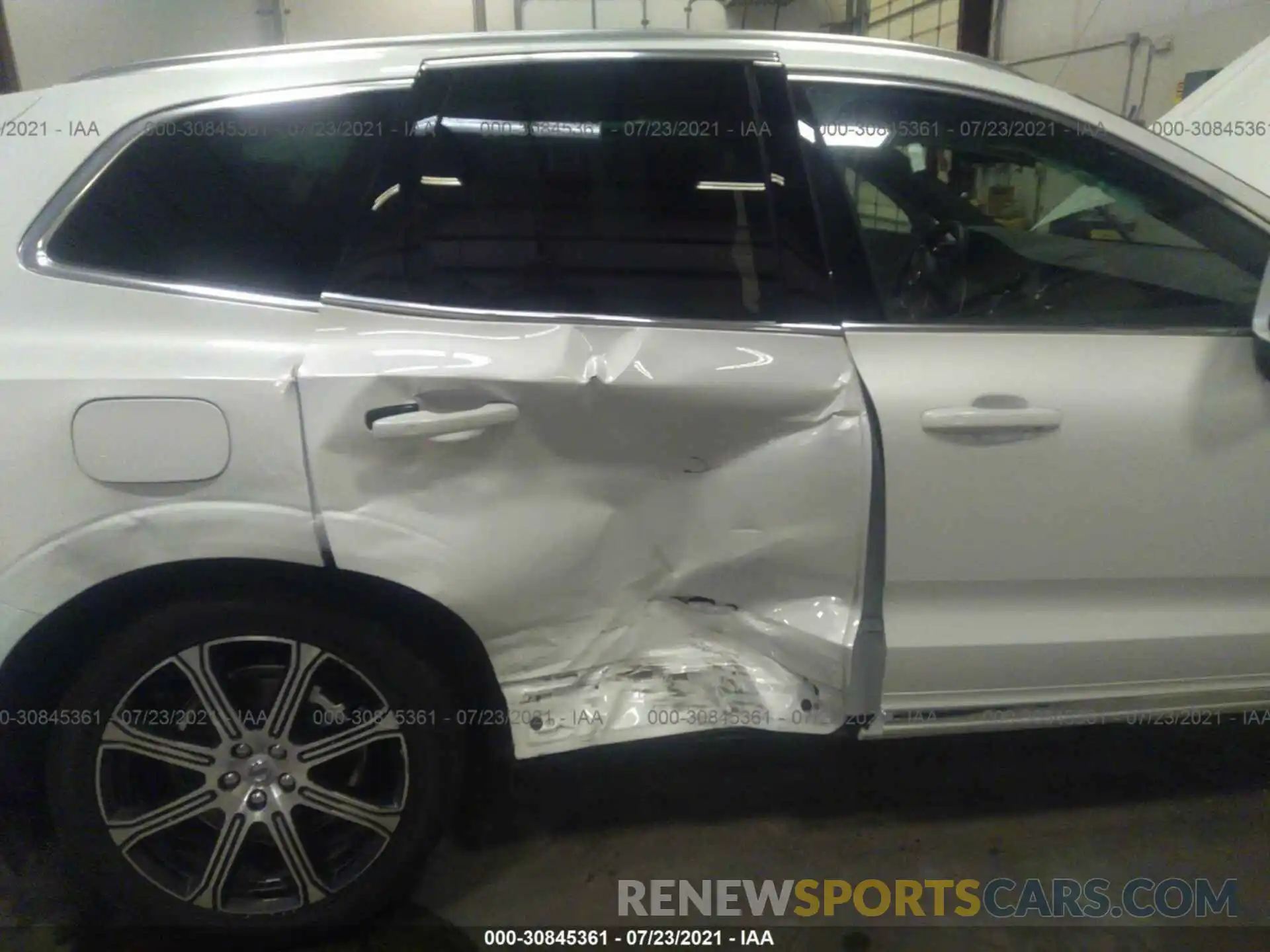 6 Photograph of a damaged car LYVBR0DL1KB187225 VOLVO XC60 2019