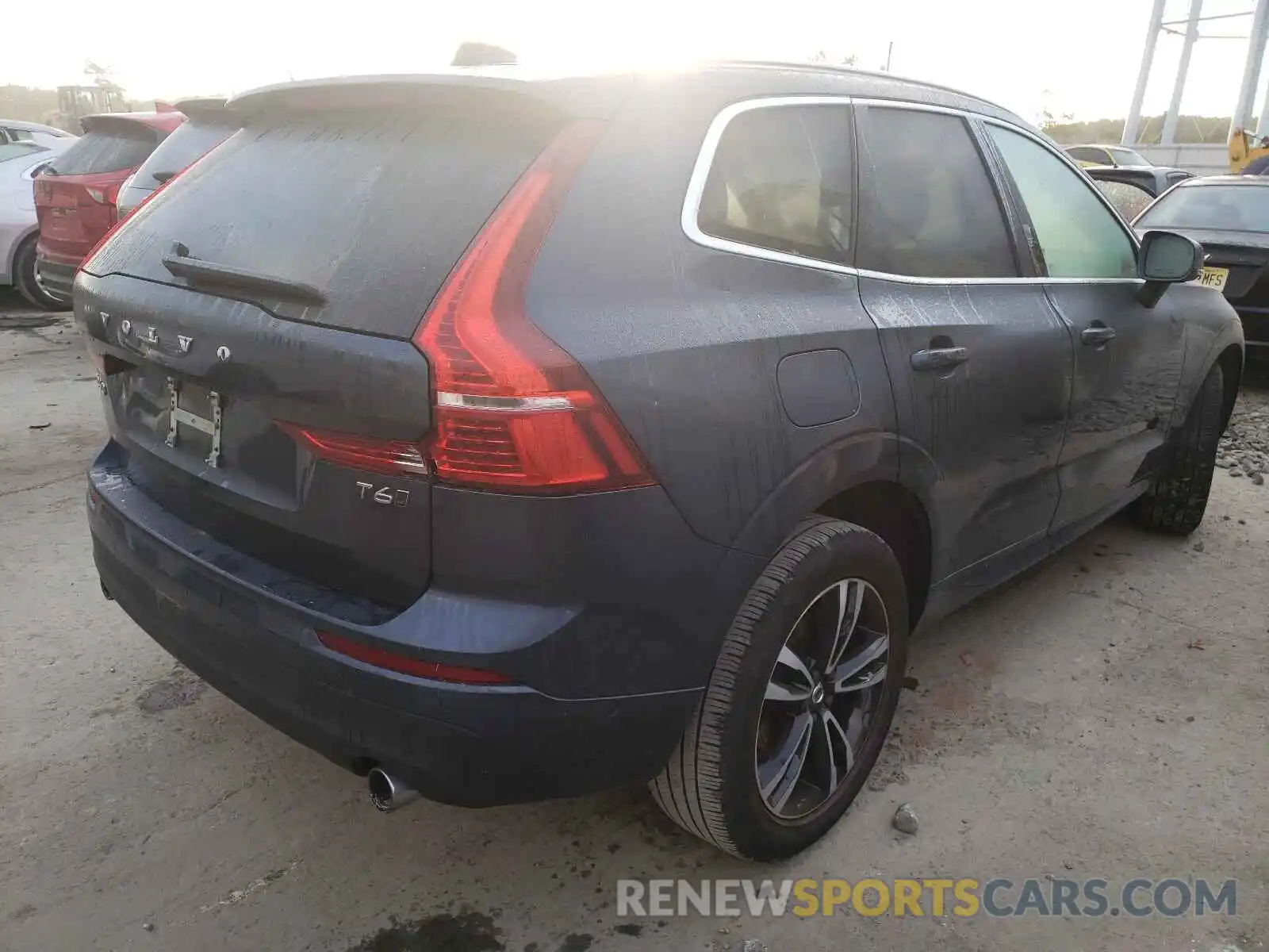 4 Photograph of a damaged car YV4A22RK0K1333629 VOLVO XC60 2019