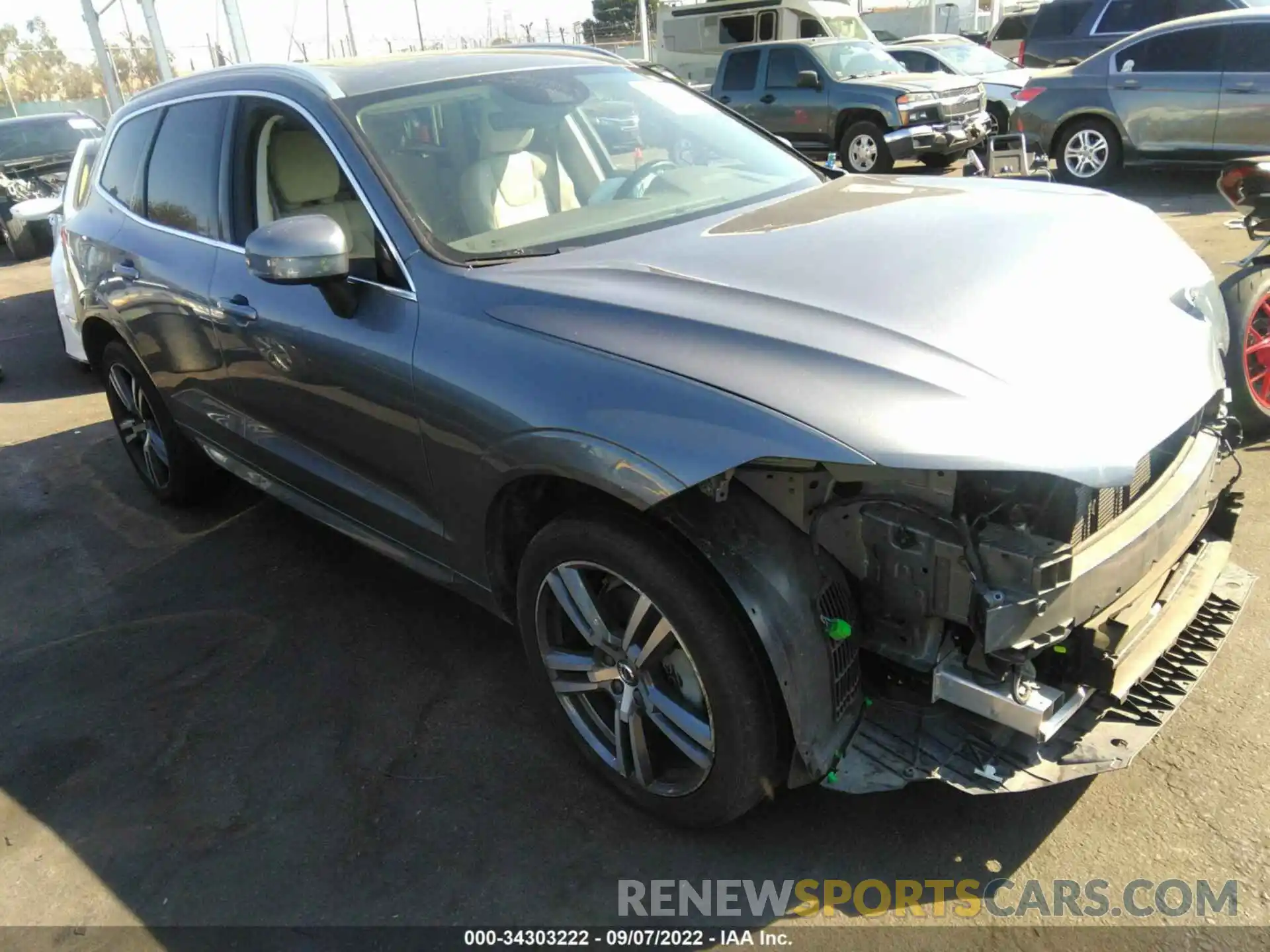 1 Photograph of a damaged car YV4A22RK0K1352441 VOLVO XC60 2019