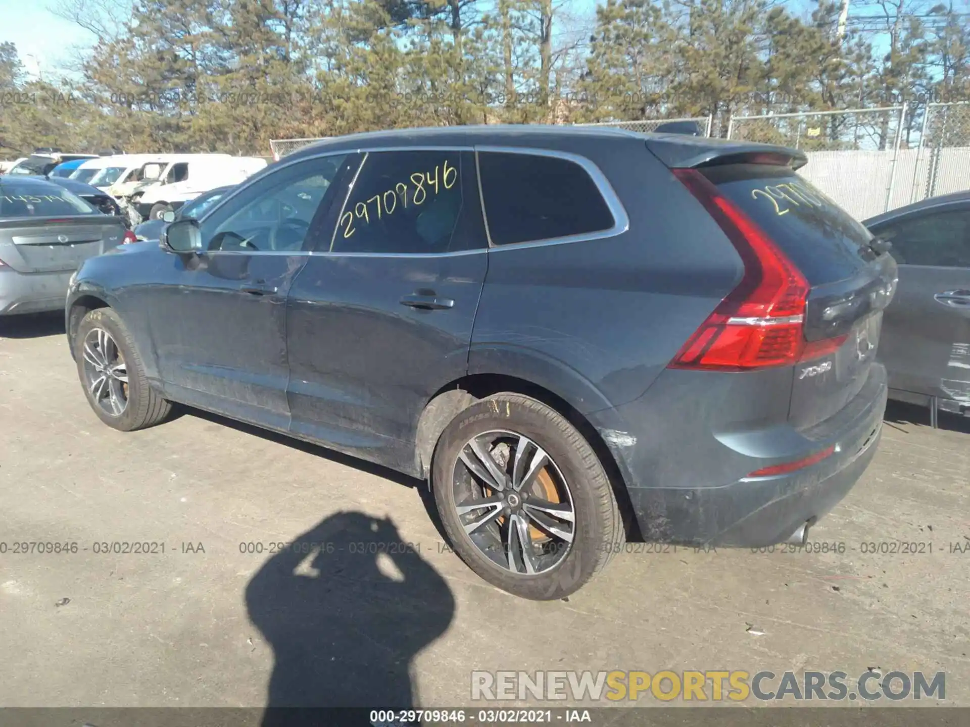 3 Photograph of a damaged car YV4A22RK2K1348696 VOLVO XC60 2019