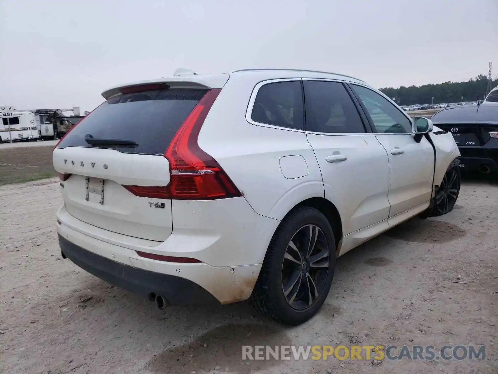 4 Photograph of a damaged car YV4A22RK4K1370229 VOLVO XC60 2019