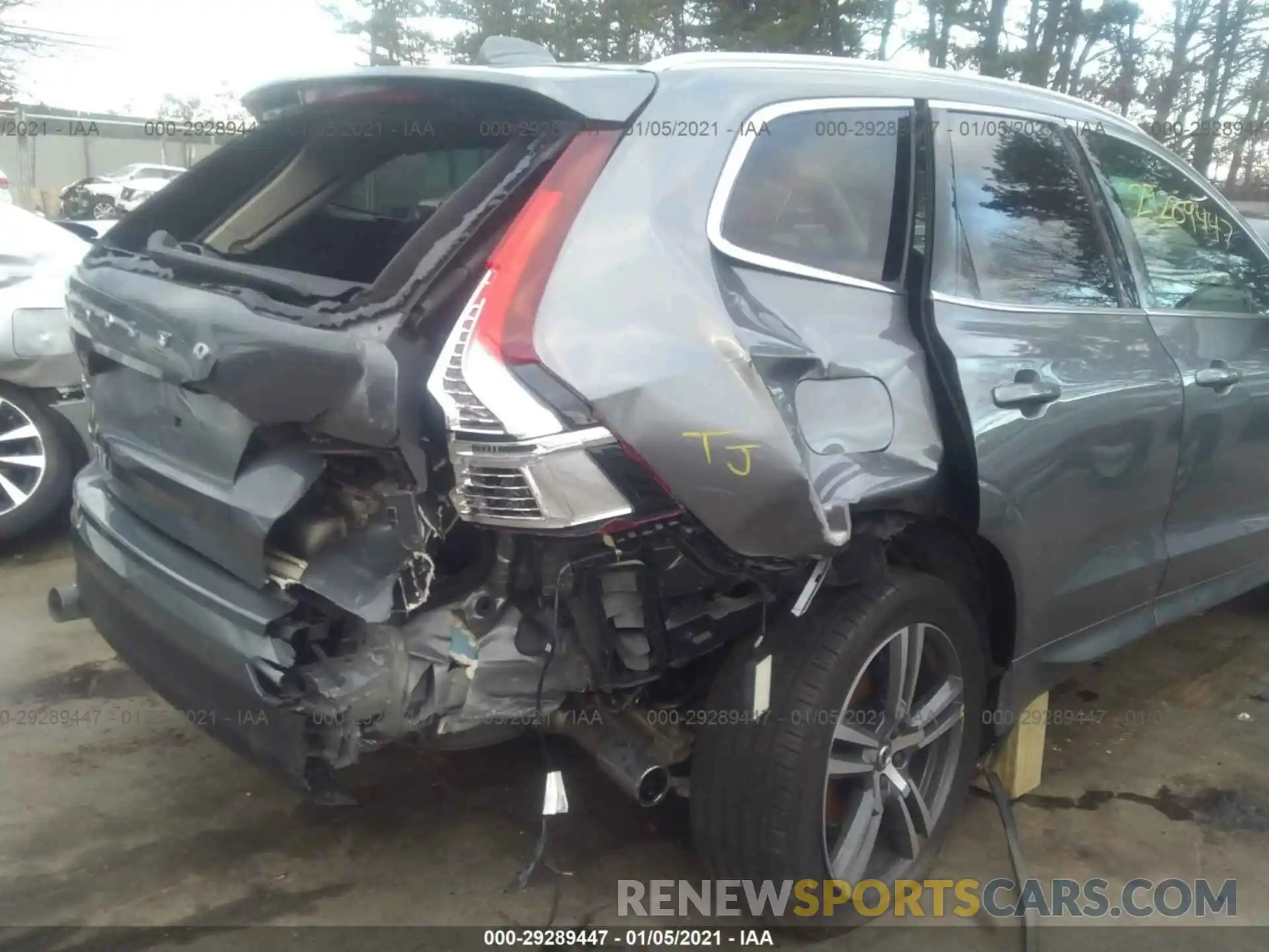 6 Photograph of a damaged car YV4A22RK5K1360812 VOLVO XC60 2019