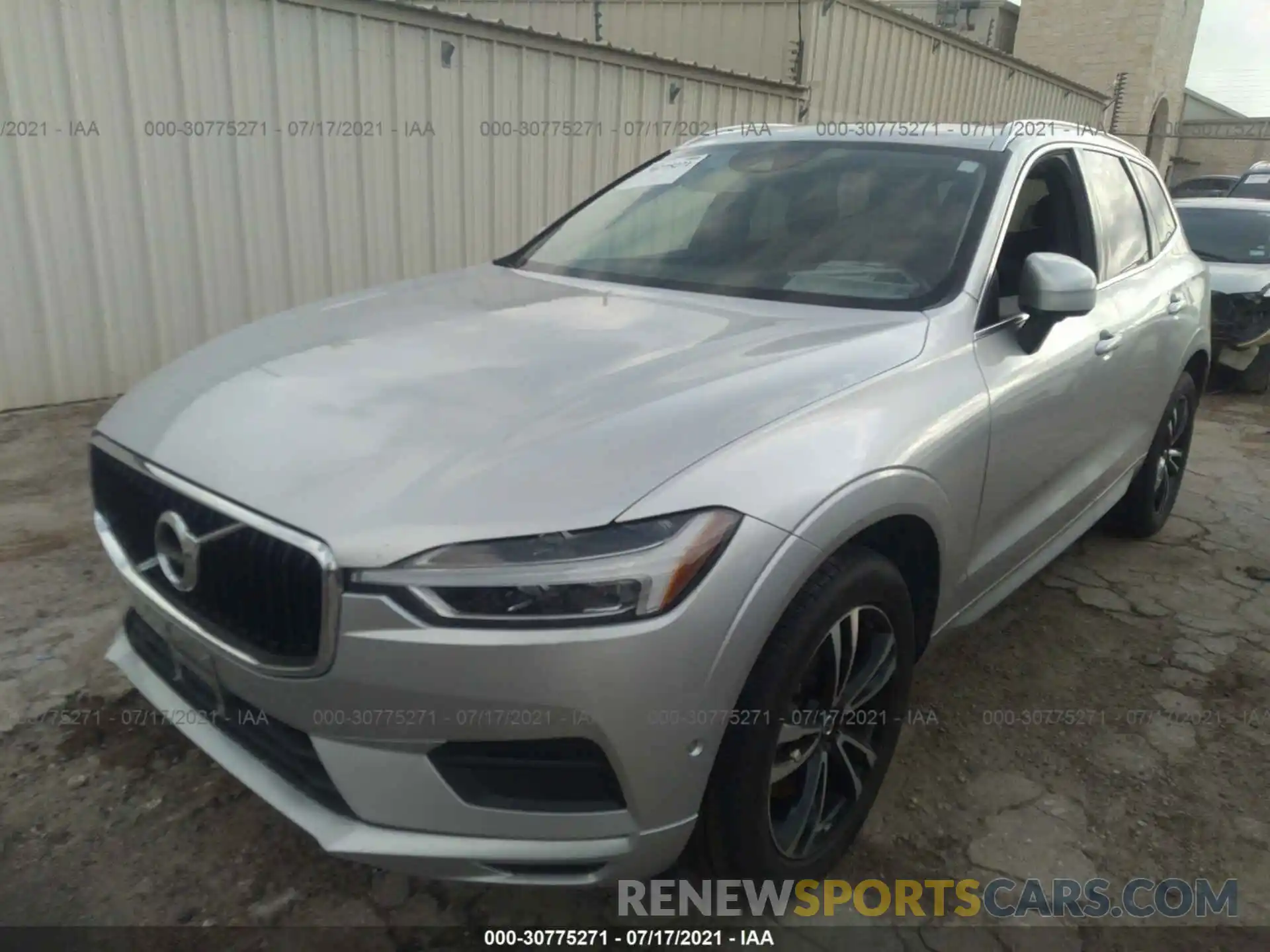 2 Фотография поврежденного автомобиля YV4A22RK6K1362150 VOLVO XC60 2019