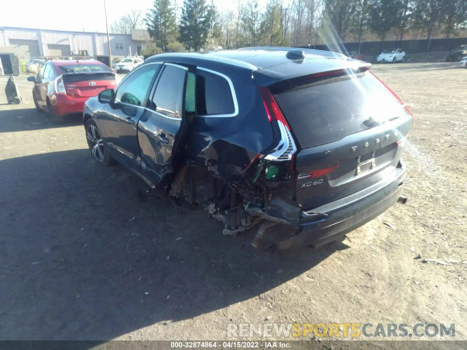 3 Фотография поврежденного автомобиля YV4A22RK6K1364934 VOLVO XC60 2019