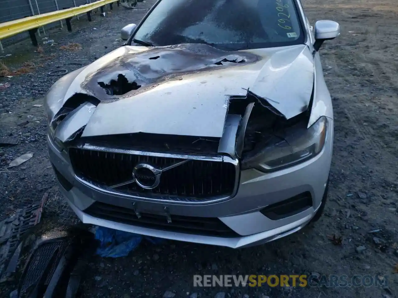 9 Photograph of a damaged car YV4A22RK8K1328159 VOLVO XC60 2019