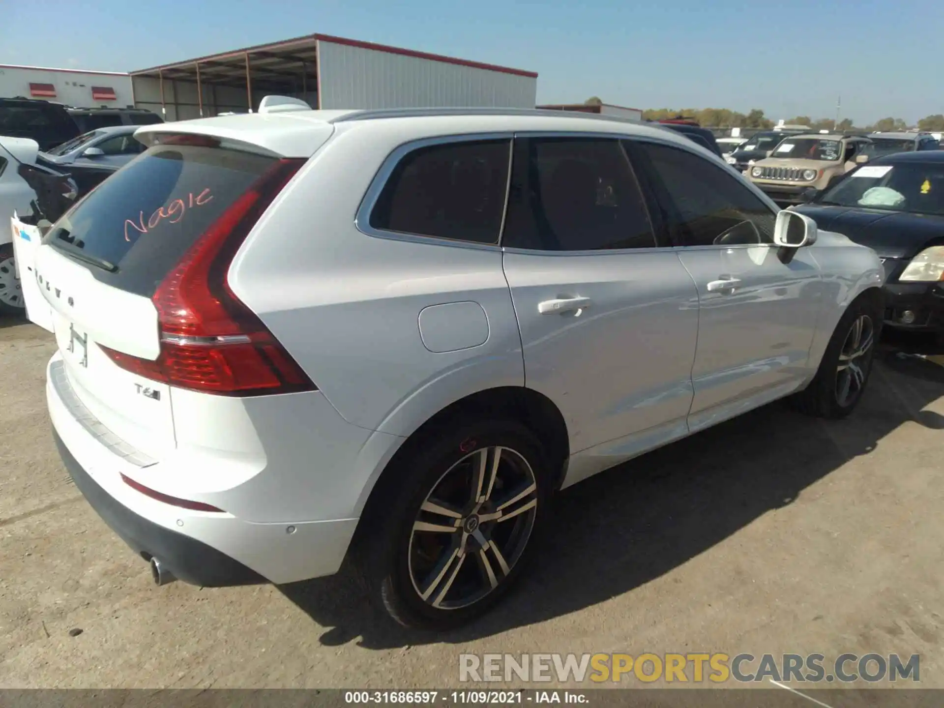 4 Photograph of a damaged car YV4A22RK9K1357198 VOLVO XC60 2019