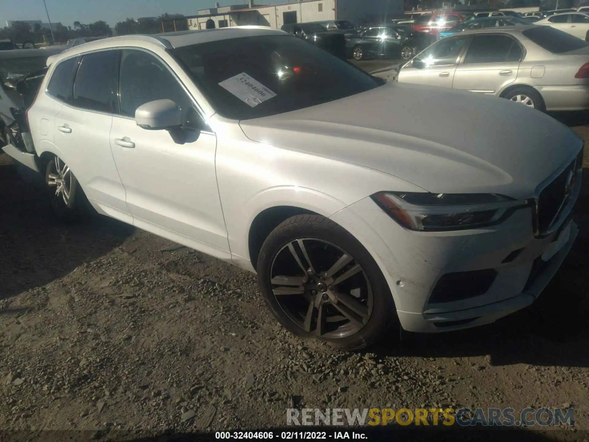 1 Photograph of a damaged car YV4A22RKXK1334657 VOLVO XC60 2019