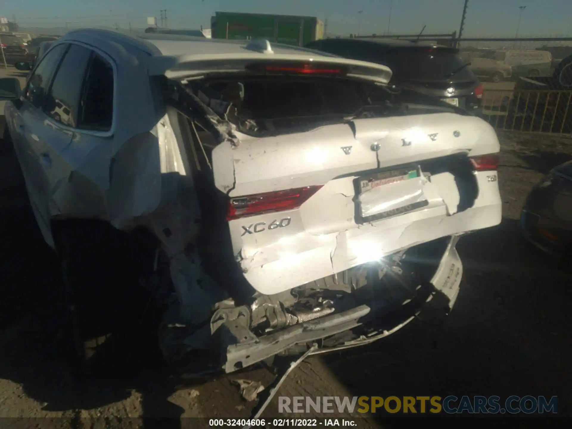 6 Photograph of a damaged car YV4A22RKXK1334657 VOLVO XC60 2019