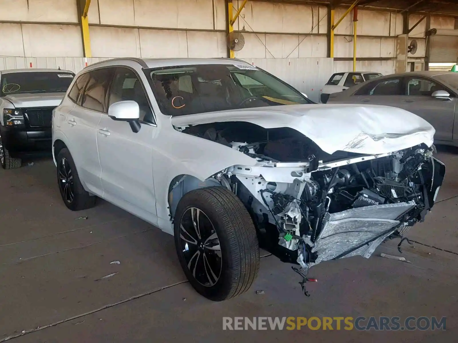 1 Photograph of a damaged car YV4A22RKXK1365343 VOLVO XC60 2019