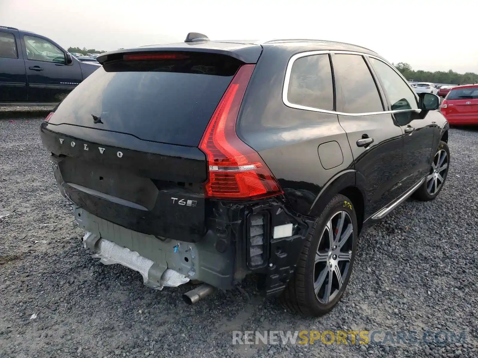 4 Фотография поврежденного автомобиля YV4A22RL2K1305310 VOLVO XC60 2019