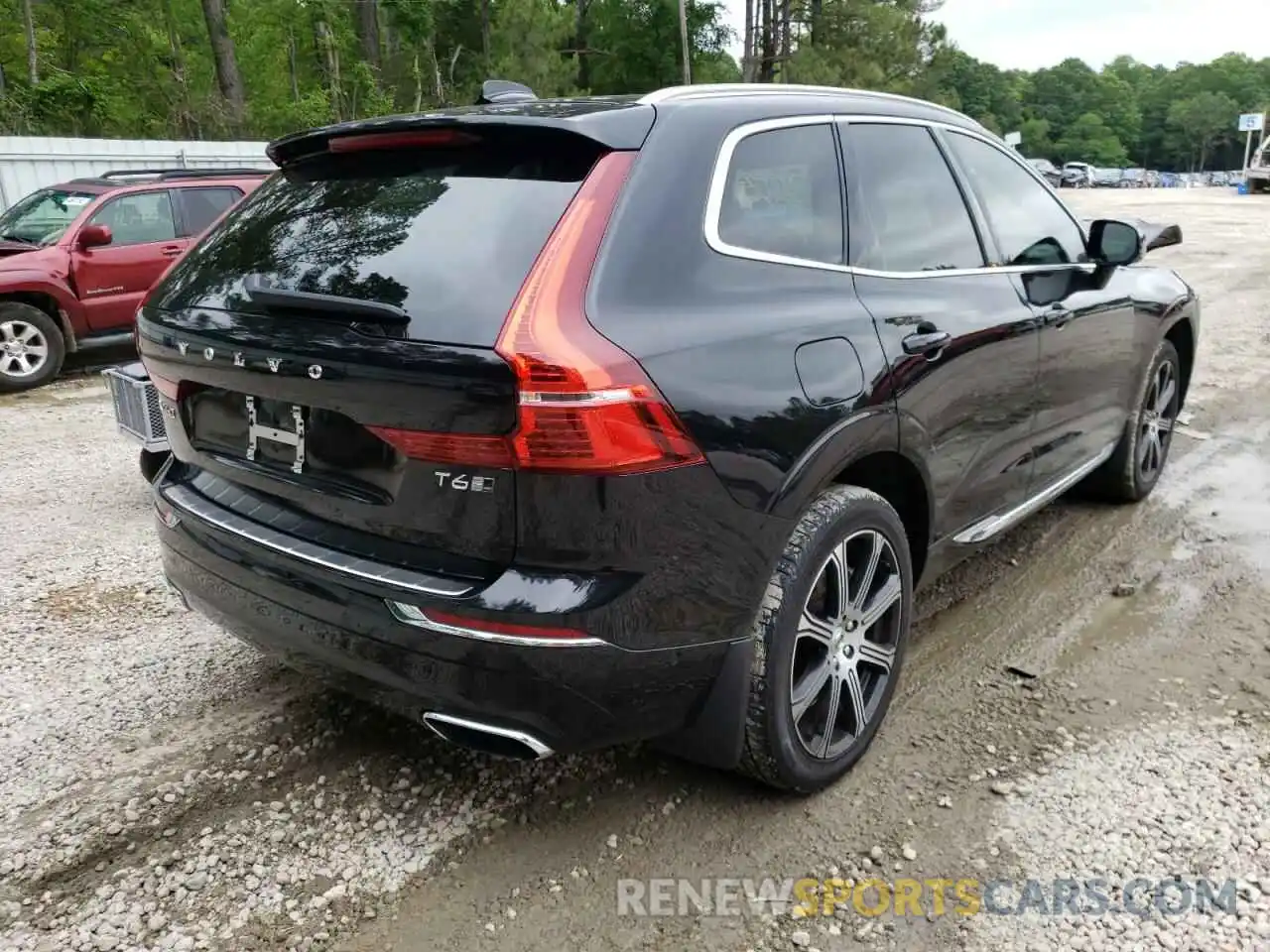 4 Photograph of a damaged car YV4A22RL2K1386776 VOLVO XC60 2019