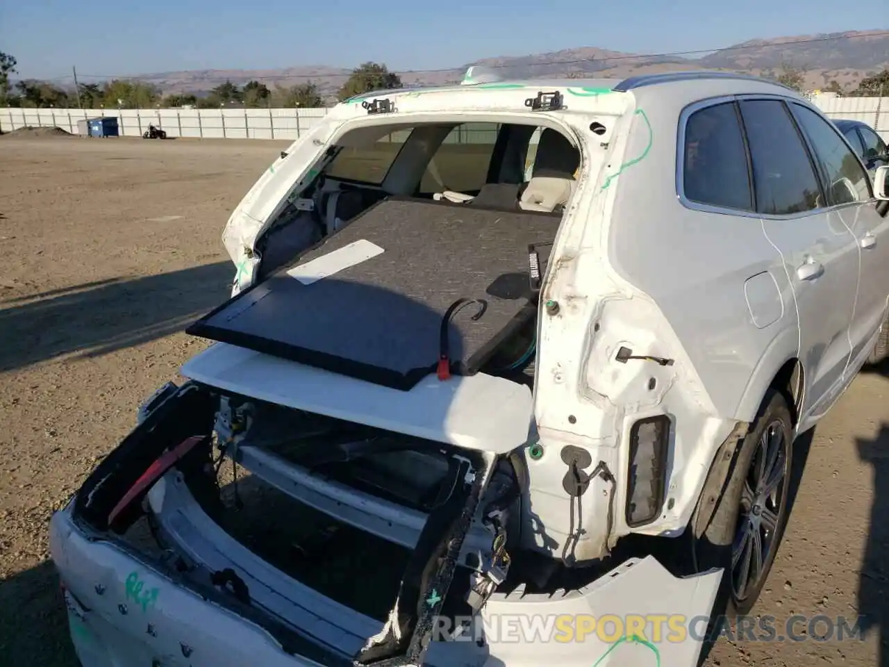 9 Photograph of a damaged car YV4A22RL8K1334665 VOLVO XC60 2019