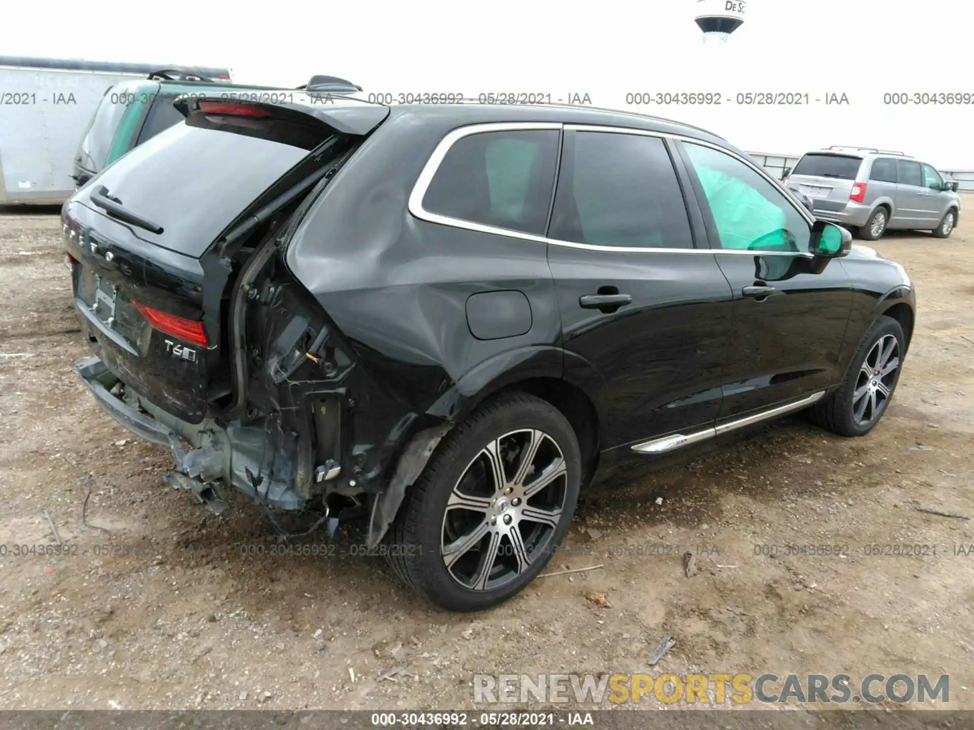 4 Photograph of a damaged car YV4A22RL8K1342653 VOLVO XC60 2019