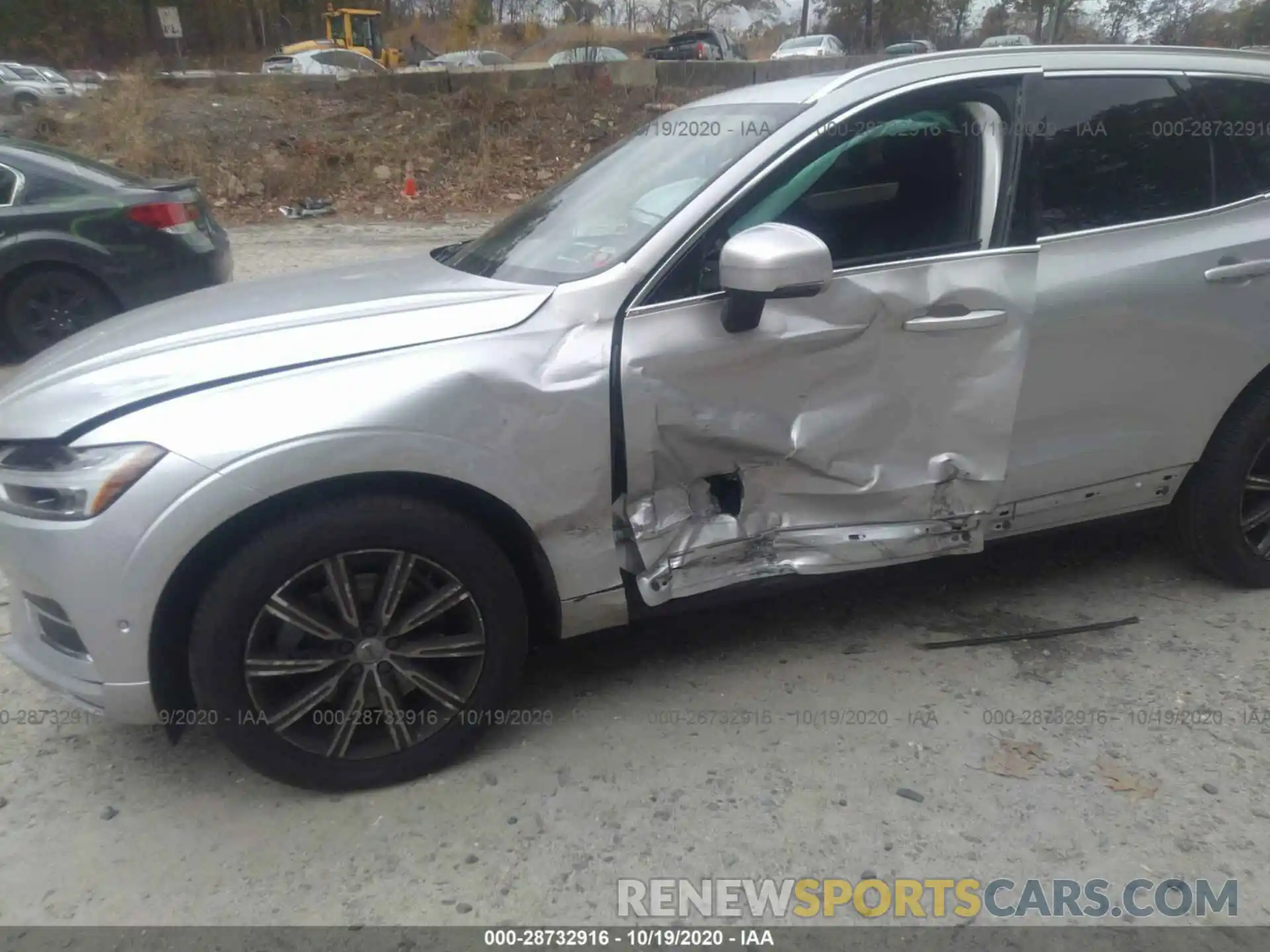 6 Photograph of a damaged car YV4A22RLXK1324154 VOLVO XC60 2019