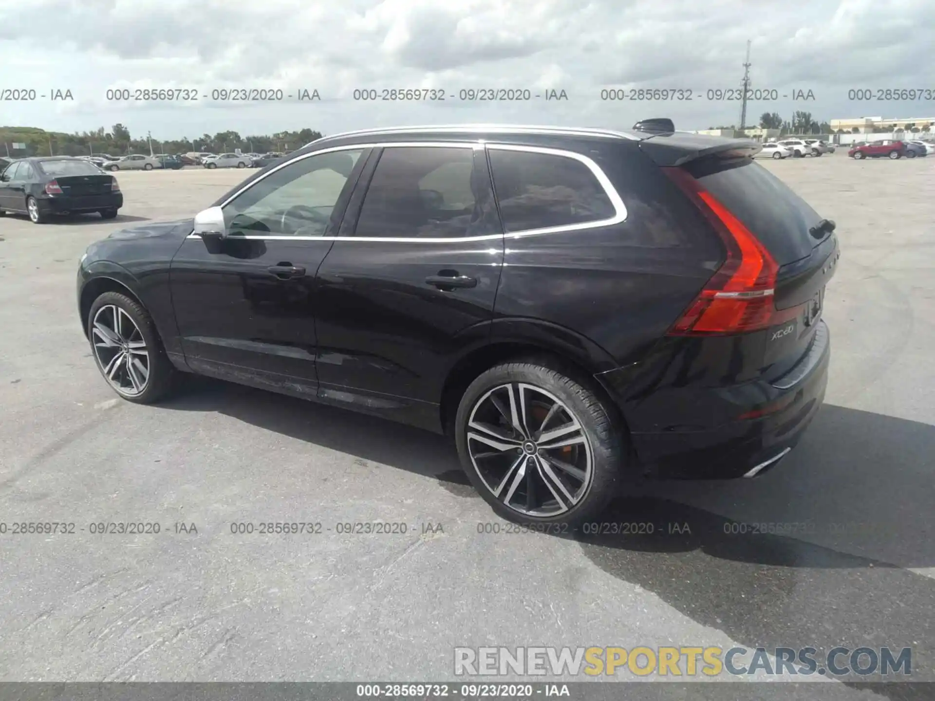 3 Photograph of a damaged car YV4A22RM1K1324164 VOLVO XC60 2019