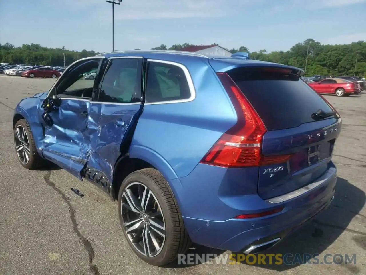 3 Photograph of a damaged car YV4A22RM3K1347672 VOLVO XC60 2019