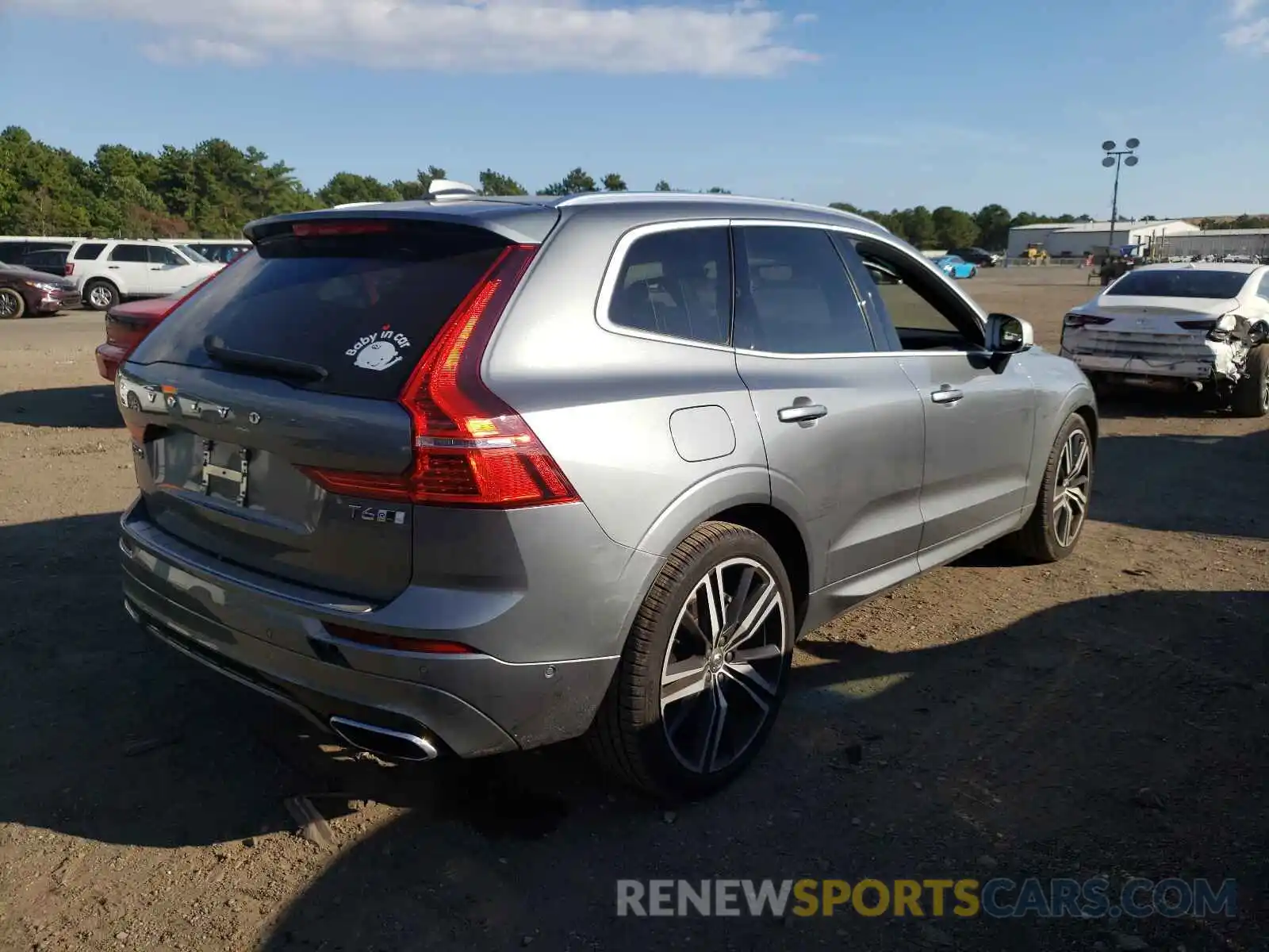 4 Photograph of a damaged car YV4A22RMXK1347670 VOLVO XC60 2019