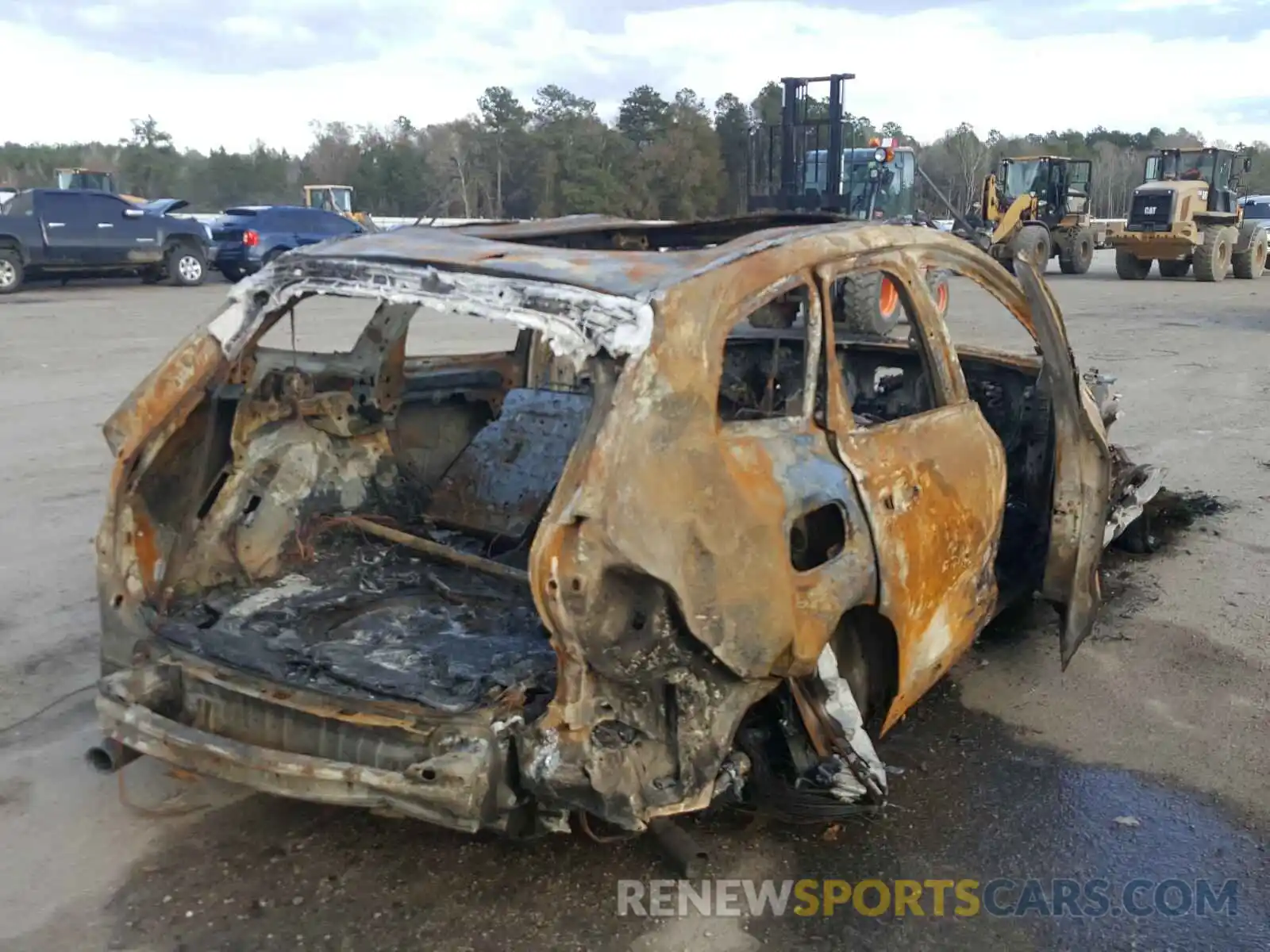 4 Photograph of a damaged car YV4102DK5L1527118 VOLVO XC60 2020