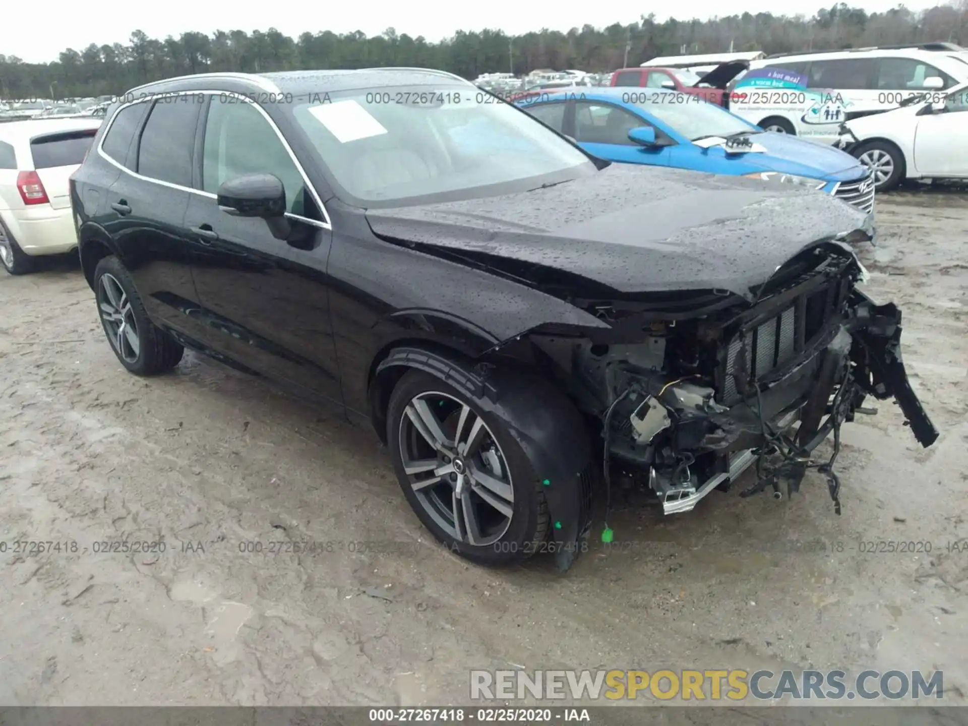 1 Photograph of a damaged car YV4102DK6L1418604 VOLVO XC60 2020