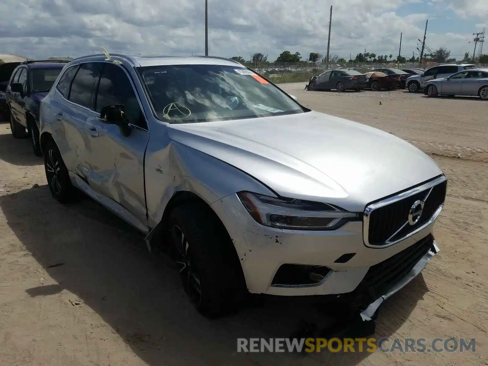 1 Photograph of a damaged car YV4102DK7L1411936 VOLVO XC60 2020