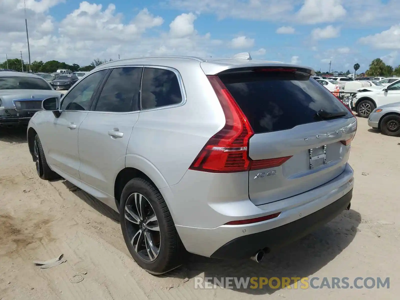 3 Photograph of a damaged car YV4102DK7L1411936 VOLVO XC60 2020