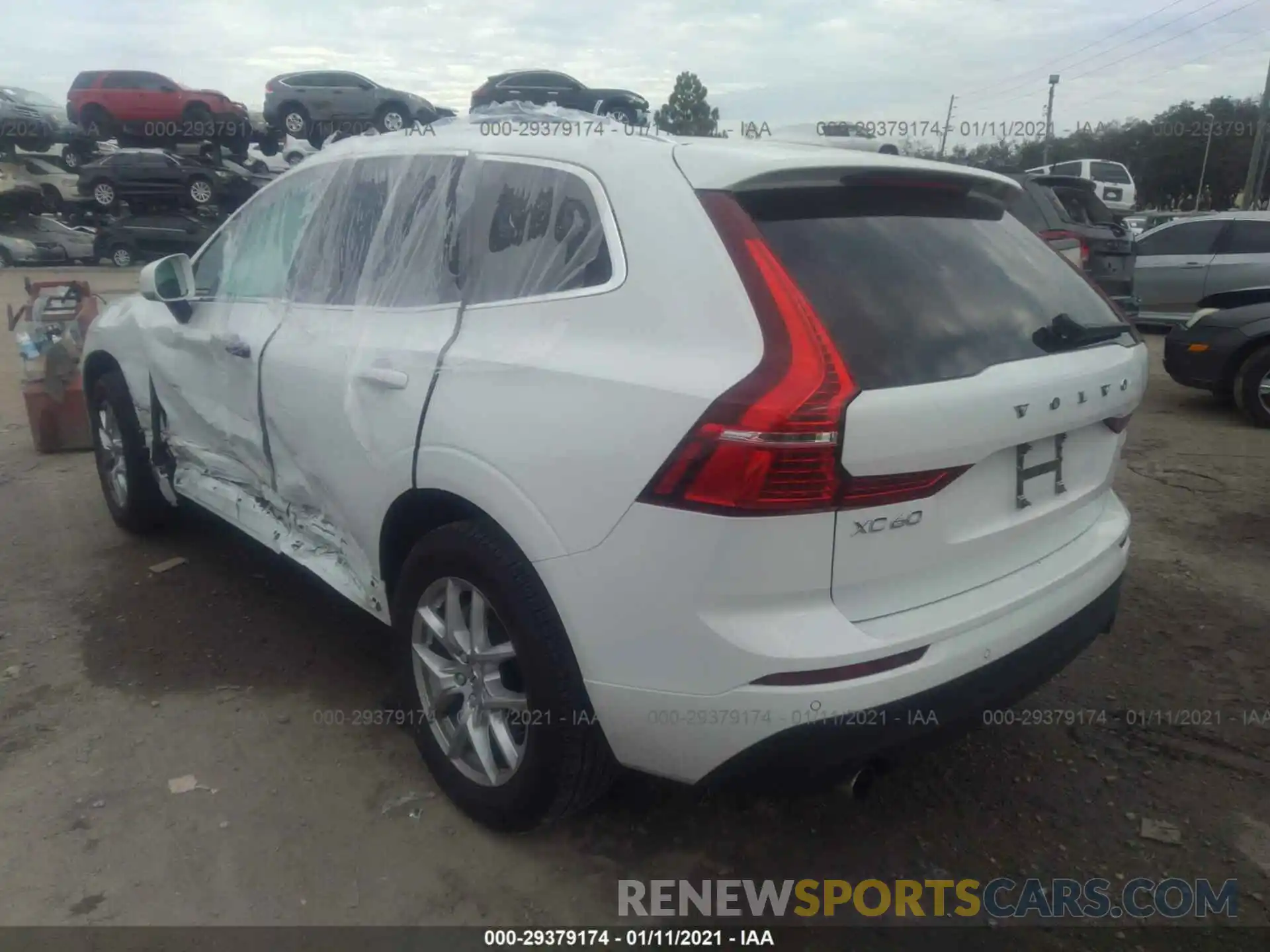 3 Photograph of a damaged car YV4102DK7L1464023 VOLVO XC60 2020