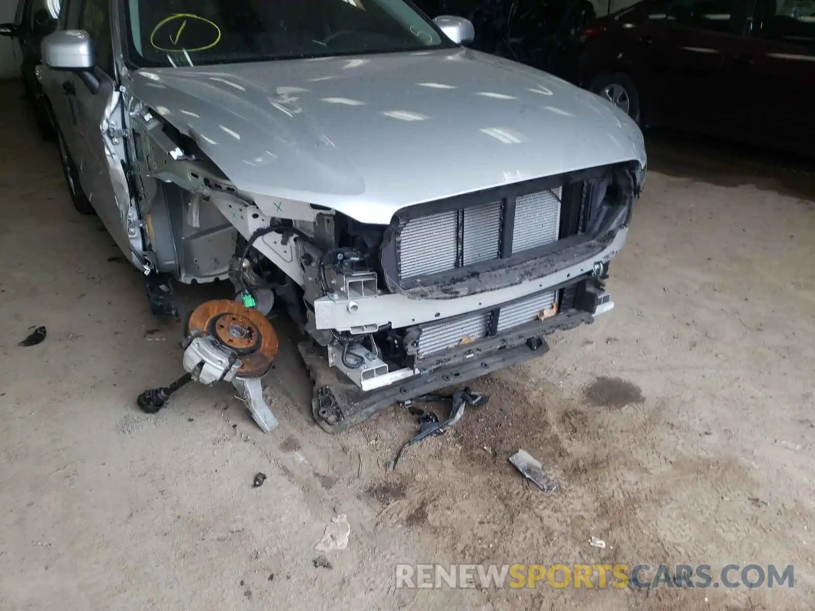 9 Photograph of a damaged car YV4102DK9L1598953 VOLVO XC60 2020