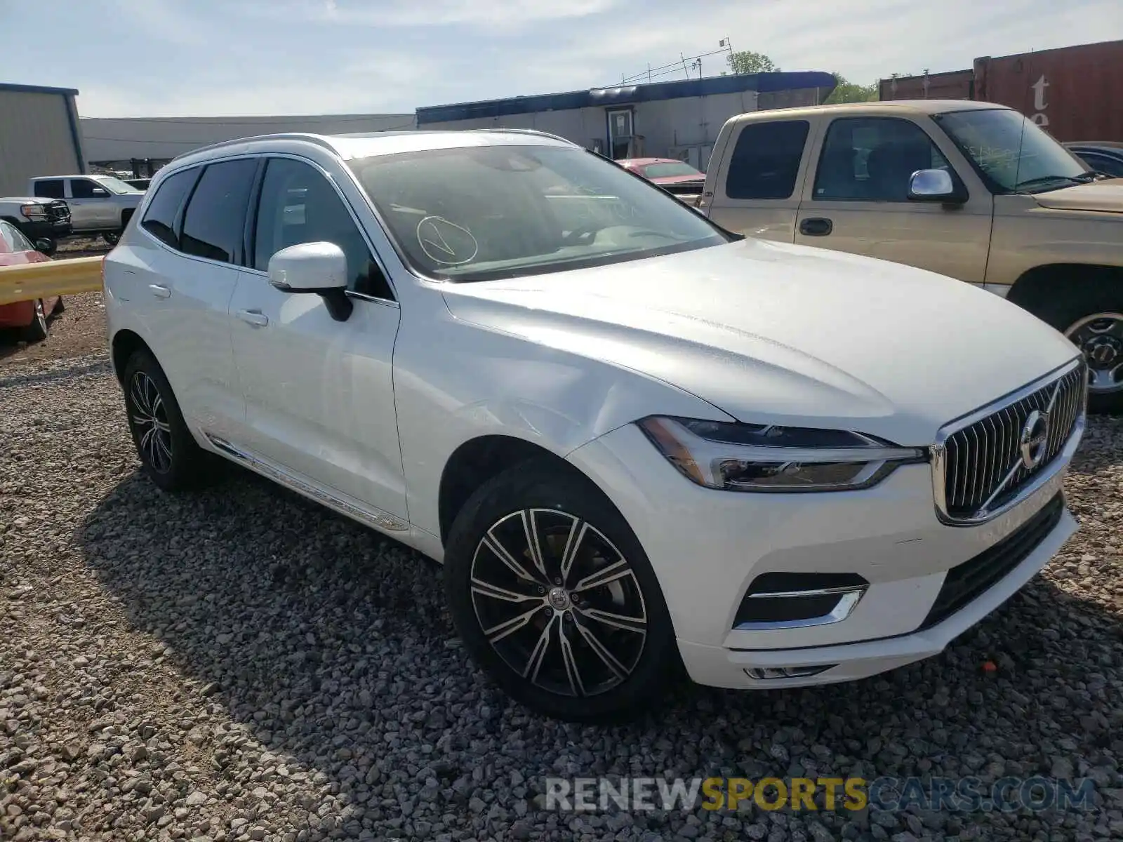 1 Photograph of a damaged car YV4102DL0L1512521 VOLVO XC60 2020