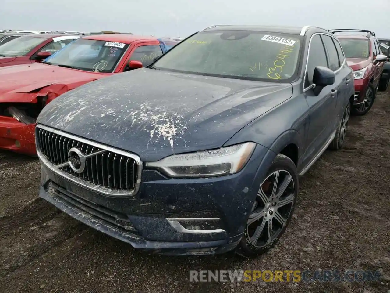 2 Photograph of a damaged car YV4102DL2L1477979 VOLVO XC60 2020