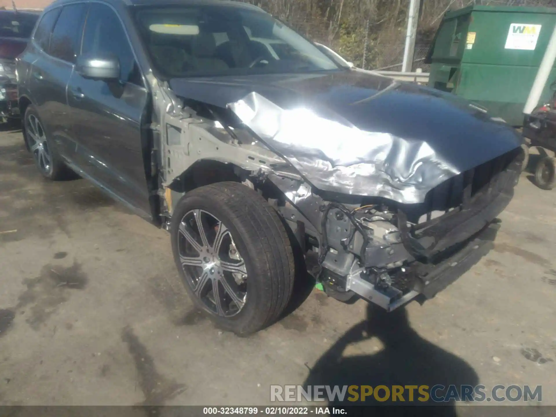 6 Photograph of a damaged car YV4102DL2L1548484 VOLVO XC60 2020