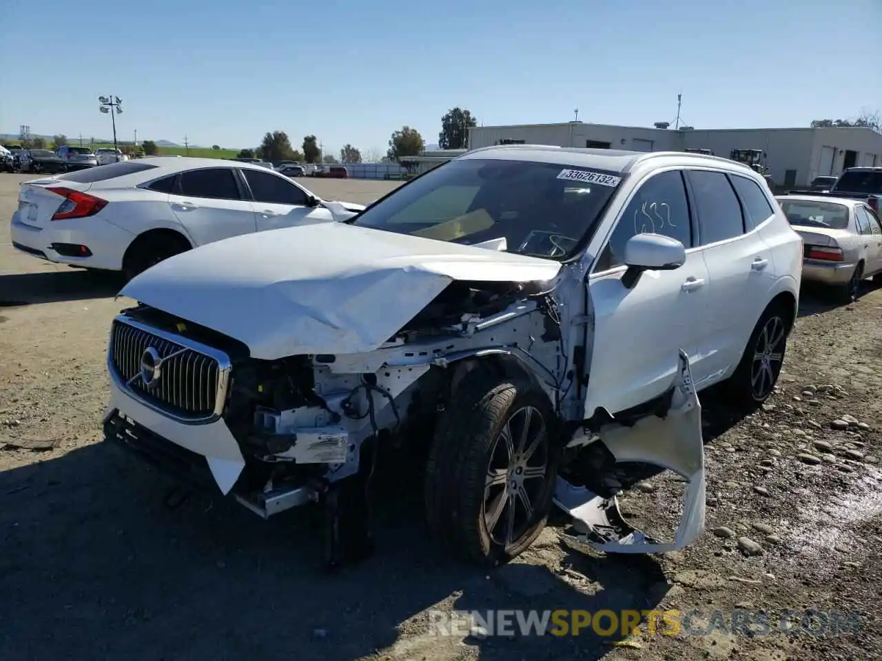 2 Photograph of a damaged car YV4102DL3L1487338 VOLVO XC60 2020