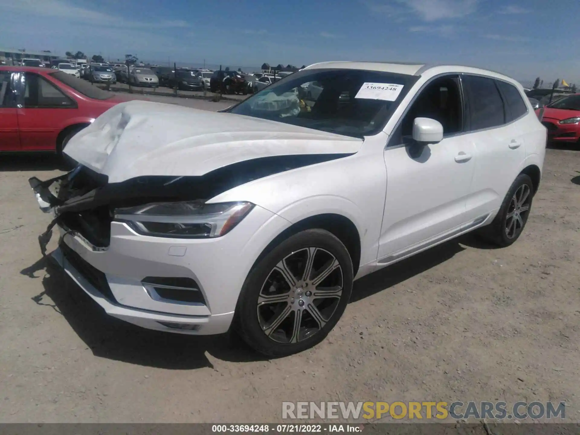 2 Photograph of a damaged car YV4102DL3L1504073 VOLVO XC60 2020