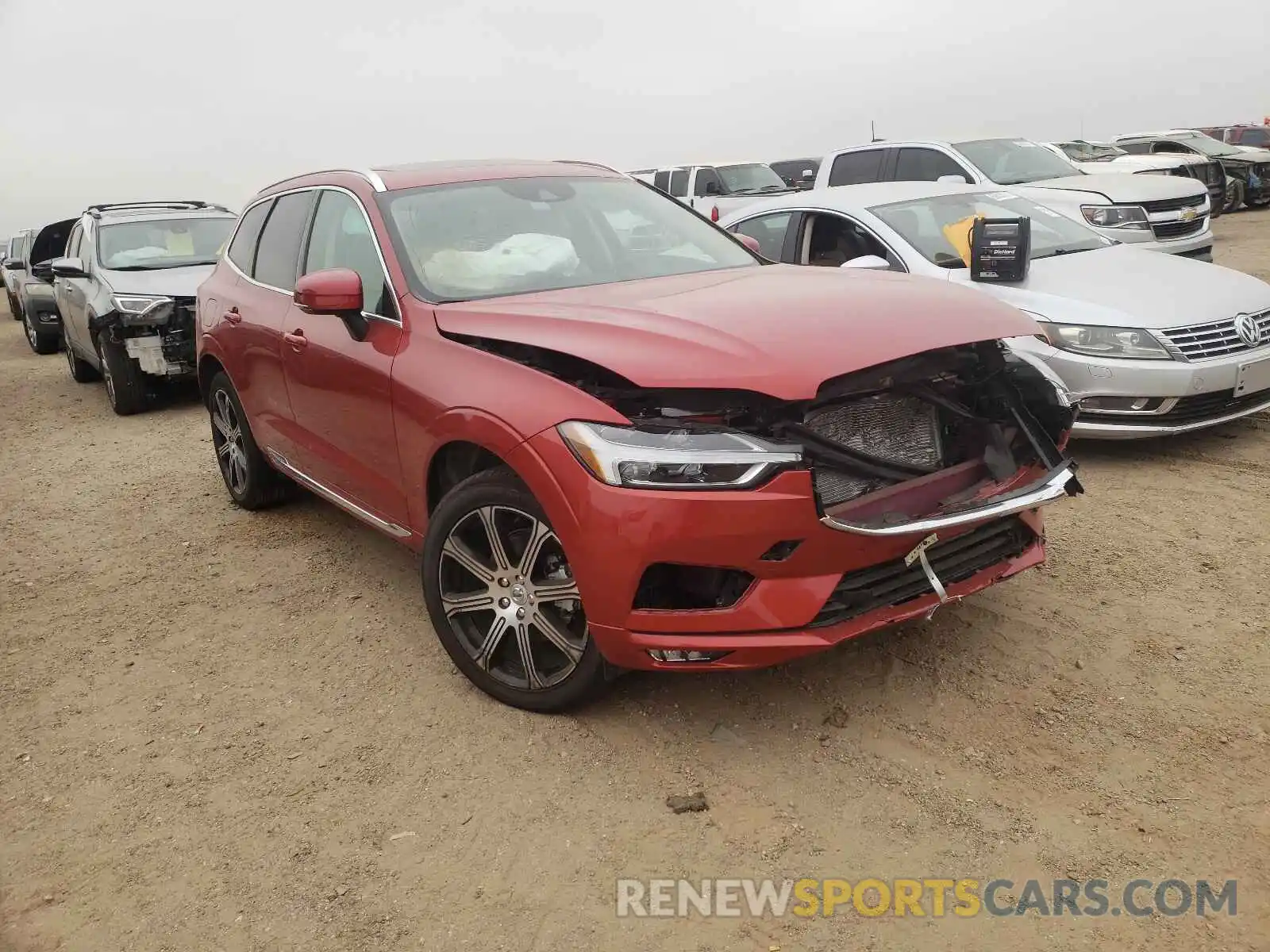 1 Photograph of a damaged car YV4102DL8L1517501 VOLVO XC60 2020