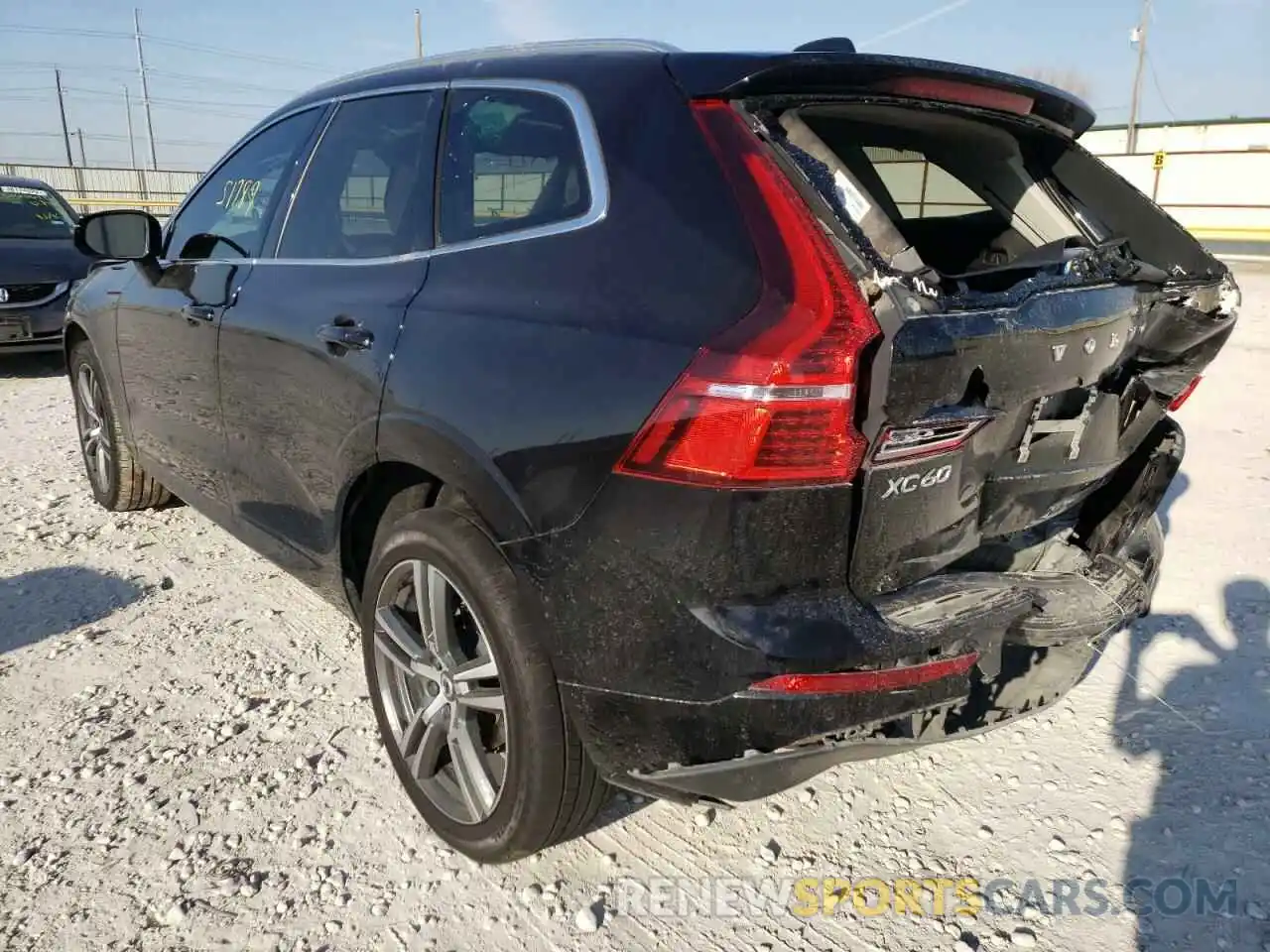 3 Photograph of a damaged car YV4102RK0L1560424 VOLVO XC60 2020