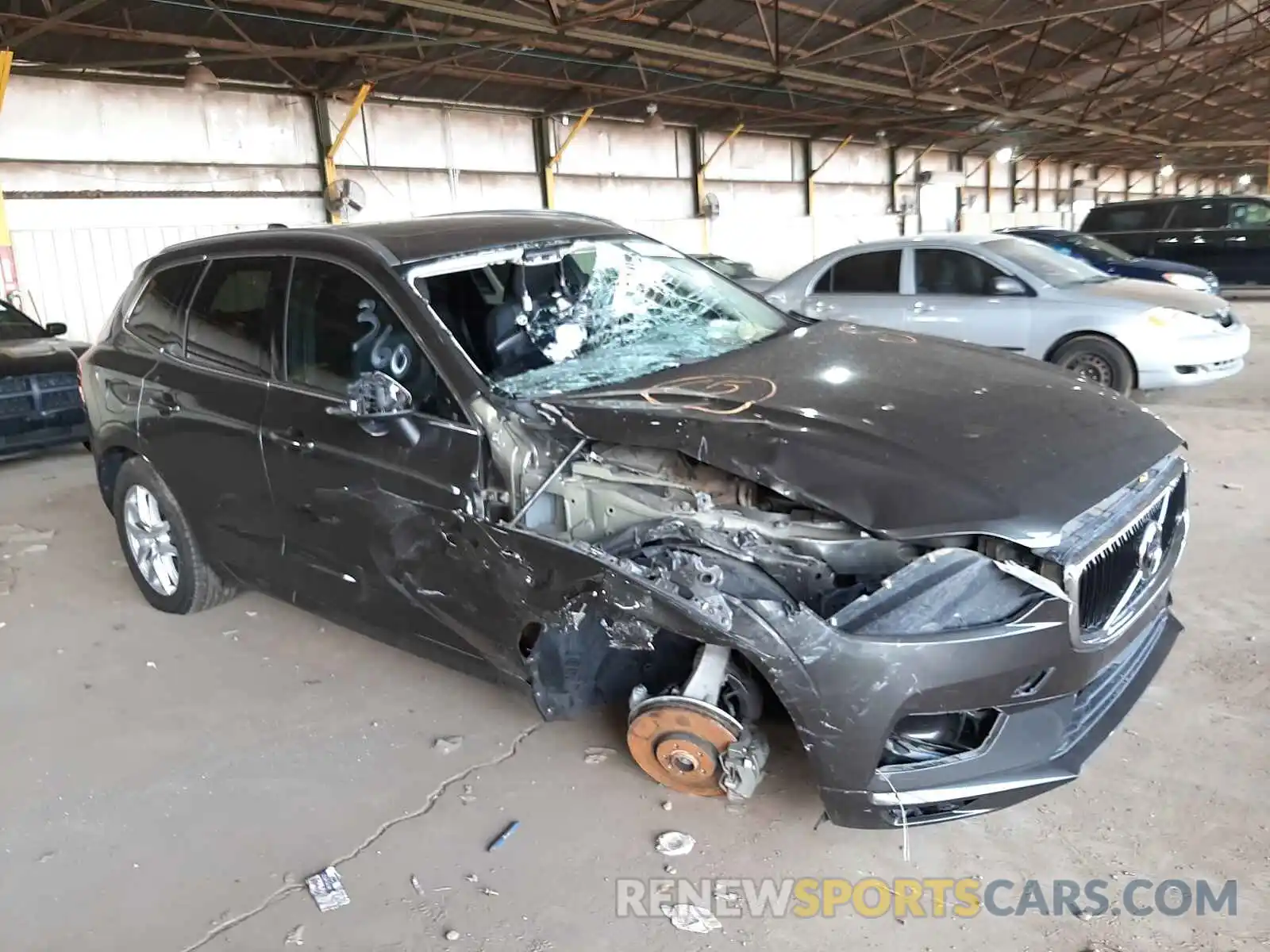 9 Photograph of a damaged car YV4102RK0L1562318 VOLVO XC60 2020