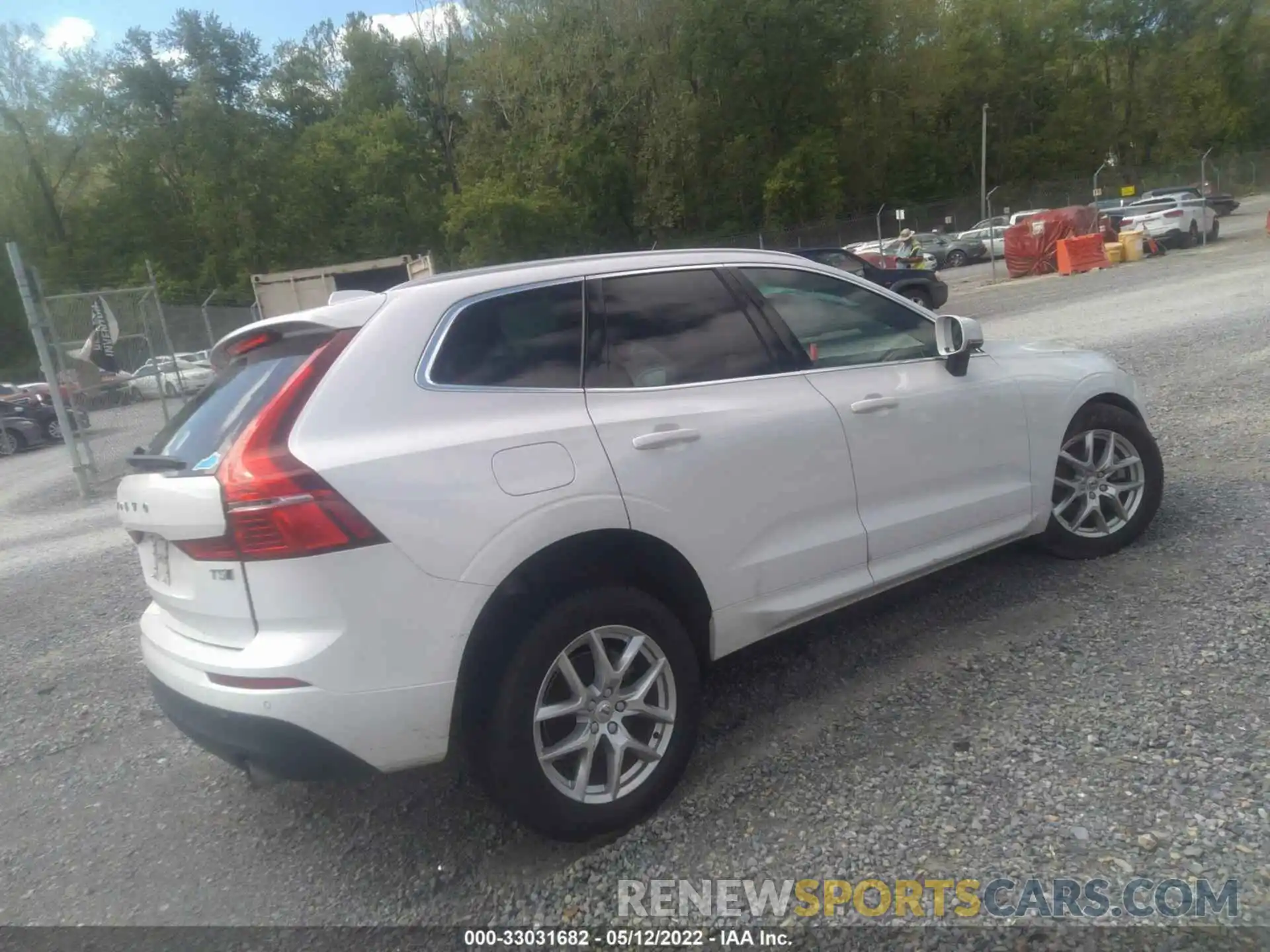 4 Photograph of a damaged car YV4102RK0L1583170 VOLVO XC60 2020