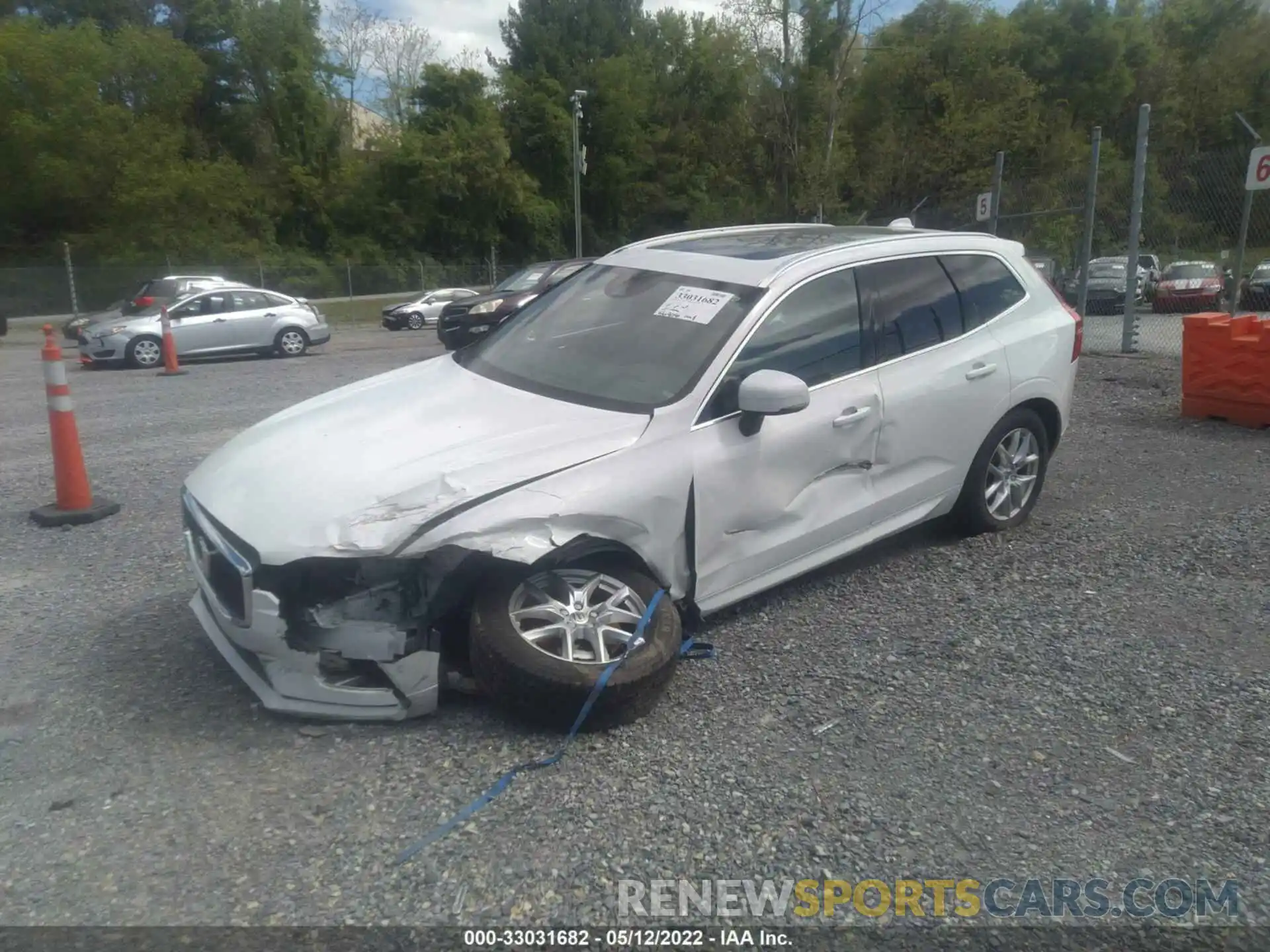 6 Photograph of a damaged car YV4102RK0L1583170 VOLVO XC60 2020