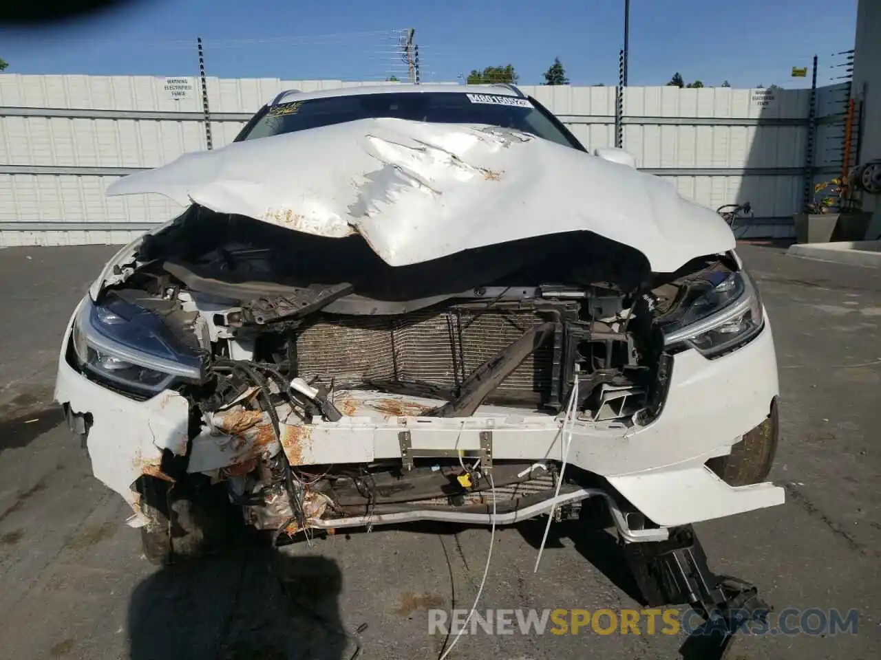 9 Photograph of a damaged car YV4102RK1L1531465 VOLVO XC60 2020