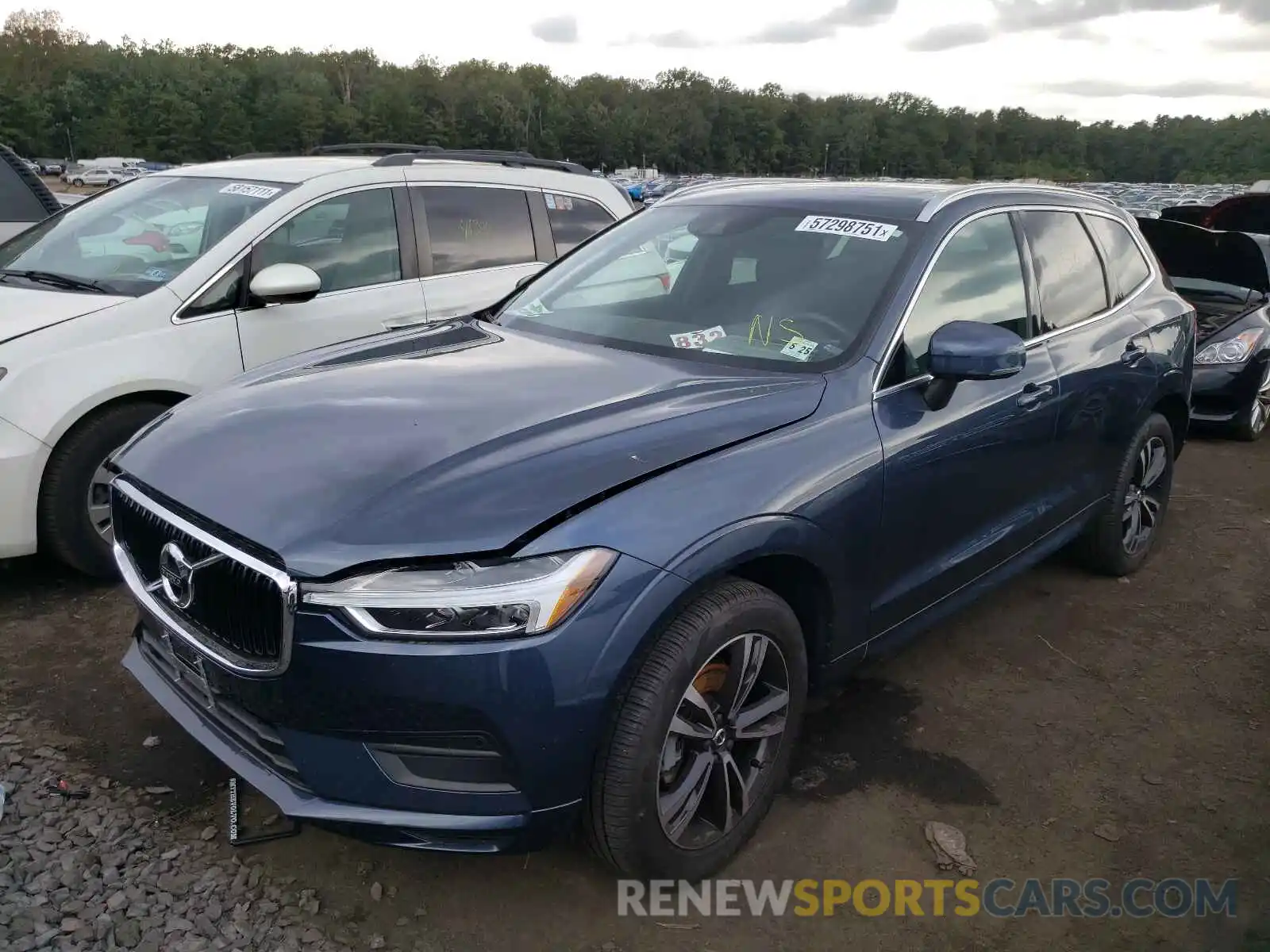 2 Photograph of a damaged car YV4102RK1L1576549 VOLVO XC60 2020