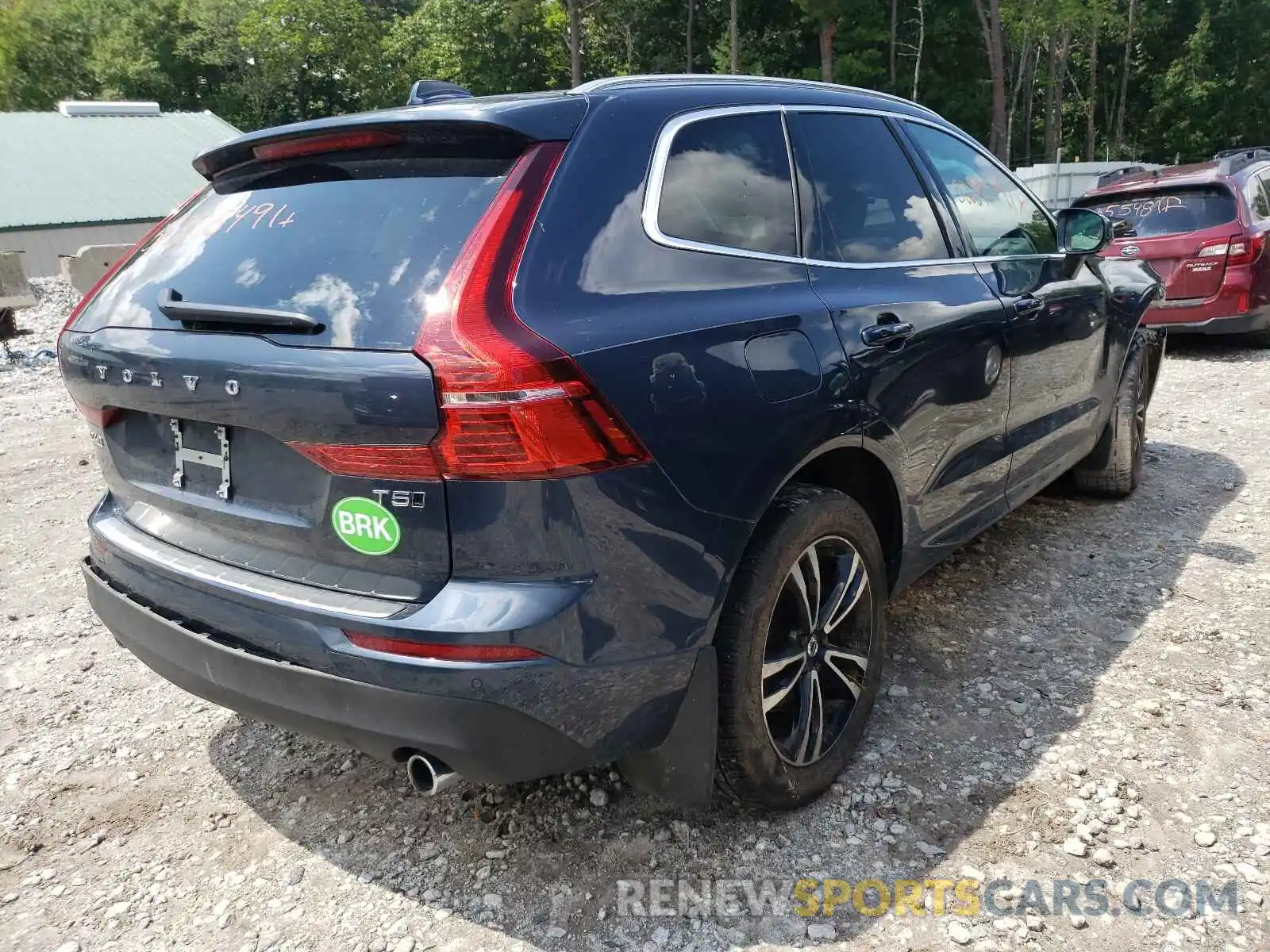 4 Photograph of a damaged car YV4102RK1L1587440 VOLVO XC60 2020