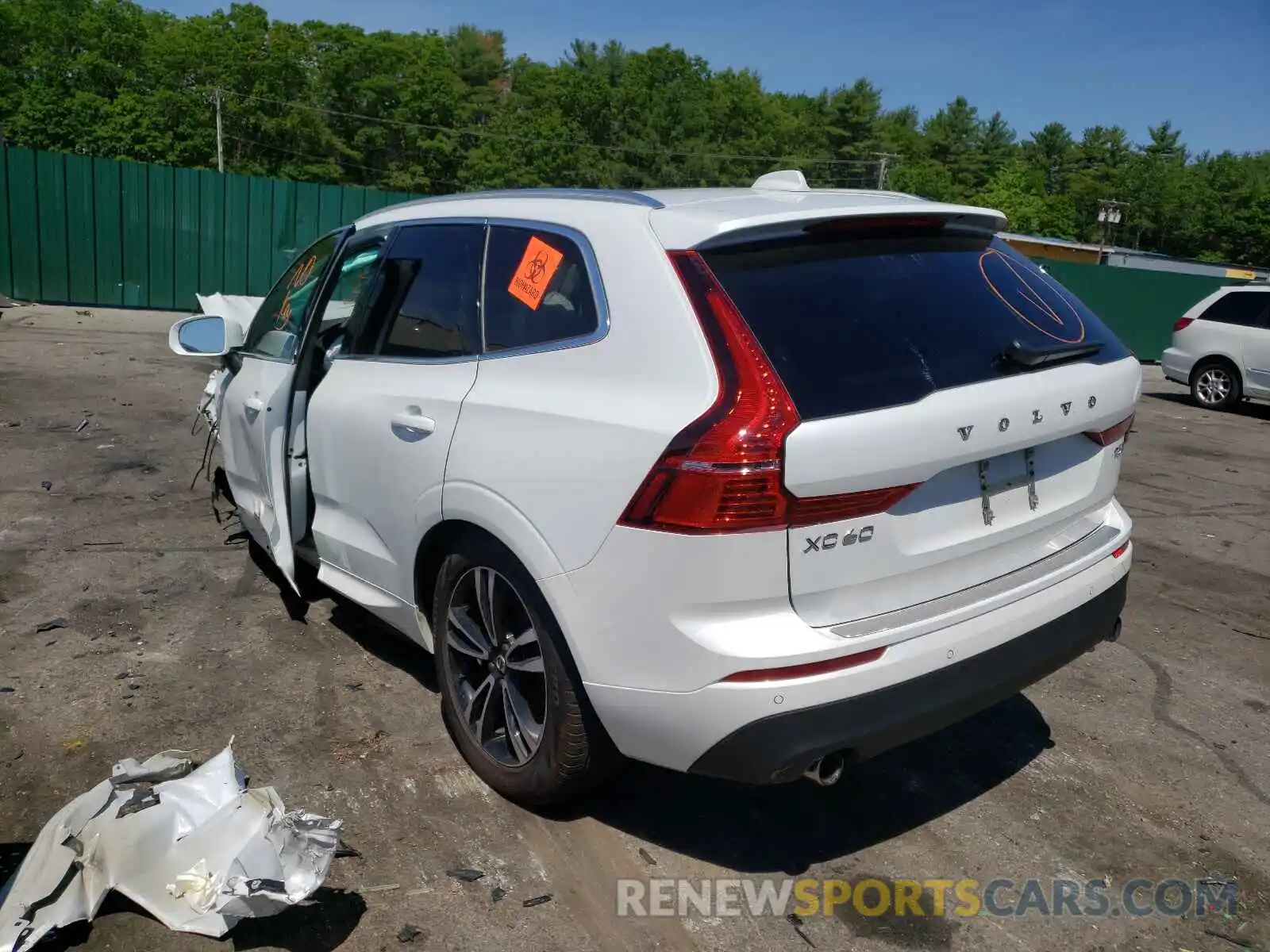 3 Фотография поврежденного автомобиля YV4102RK2L1508891 VOLVO XC60 2020