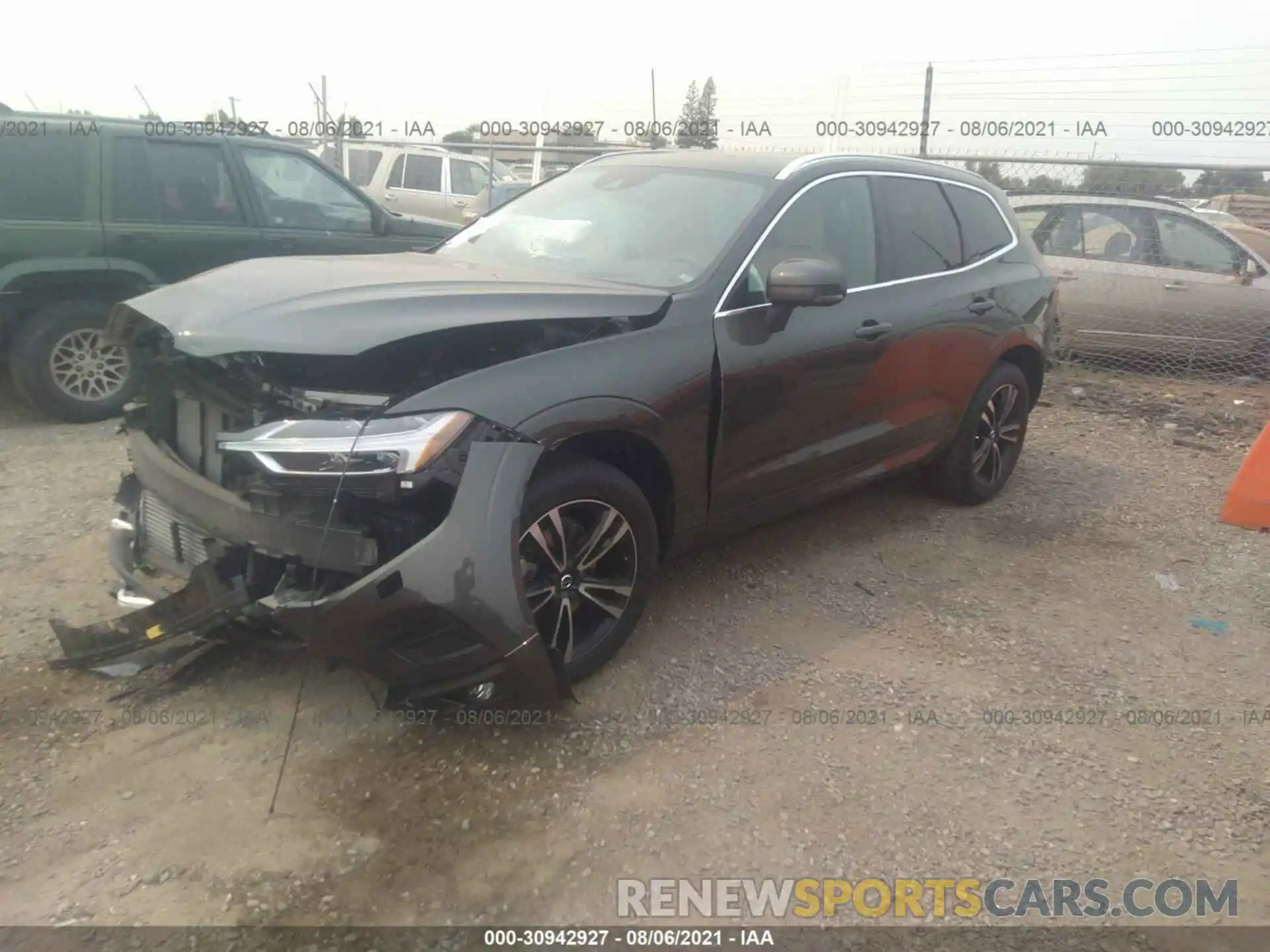 2 Photograph of a damaged car YV4102RK3L1491454 VOLVO XC60 2020